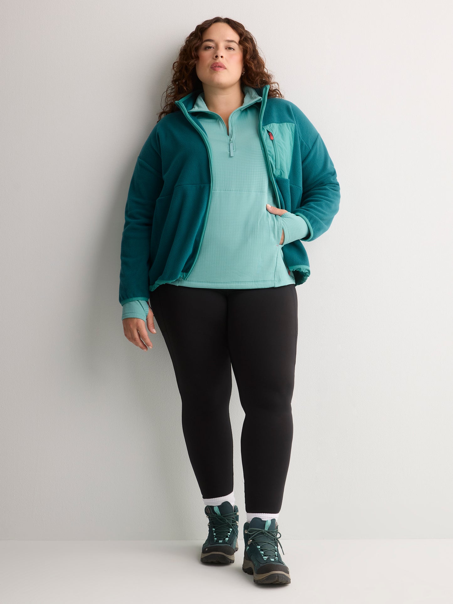 Green Long-Sleeve Half-Zip Textured Performance Pullover - Active Zone