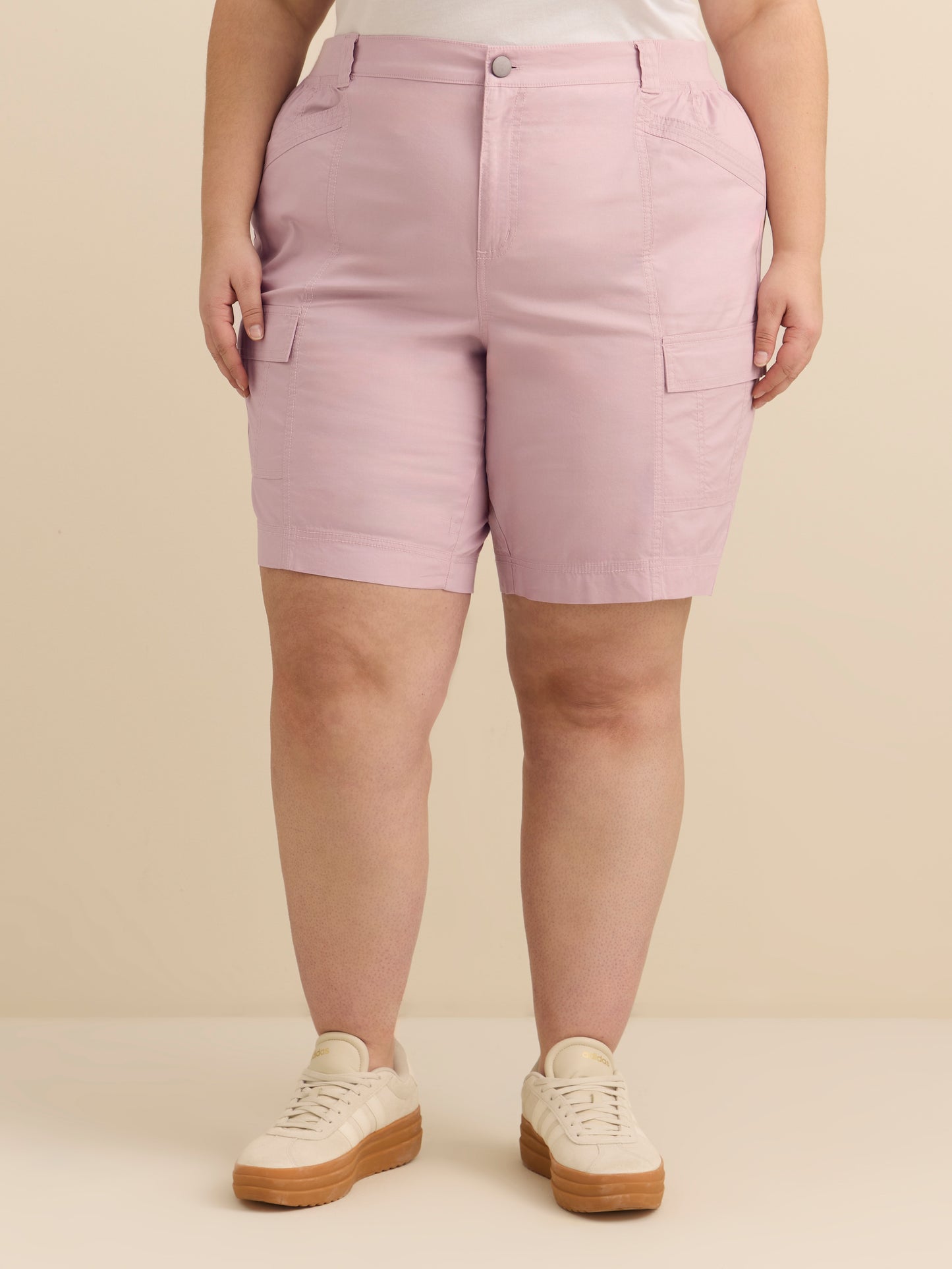 Bermuda uni avec poches cargo