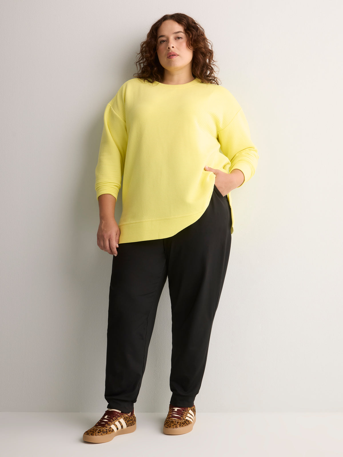 Petite, Hybrid Pull-On Jogger Pant - Active Zone