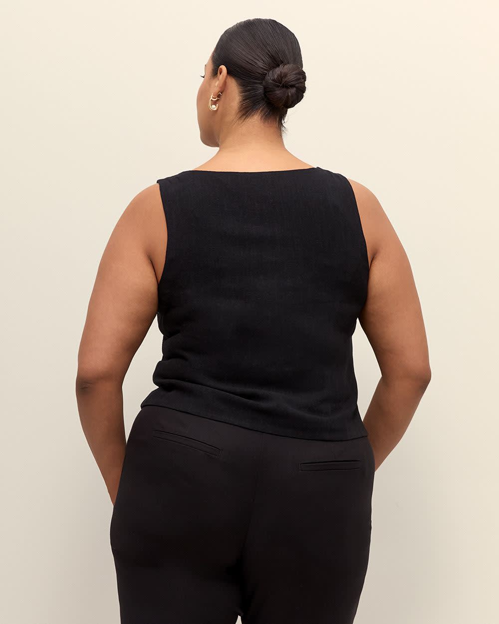 Veste sans manches ajustée à  encolure carrée