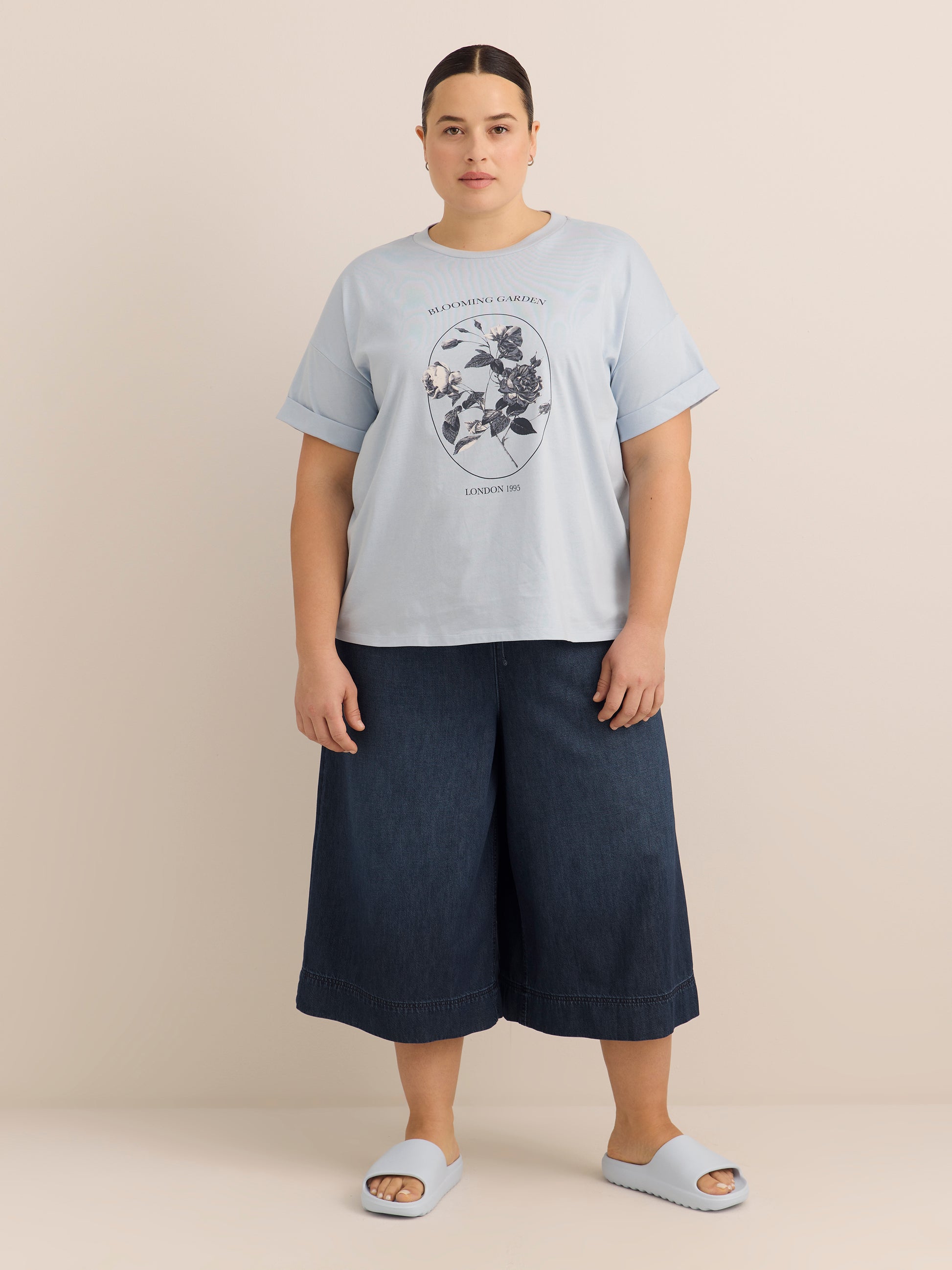Boxy Short-Sleeve Crew-Neck T-Shirt
