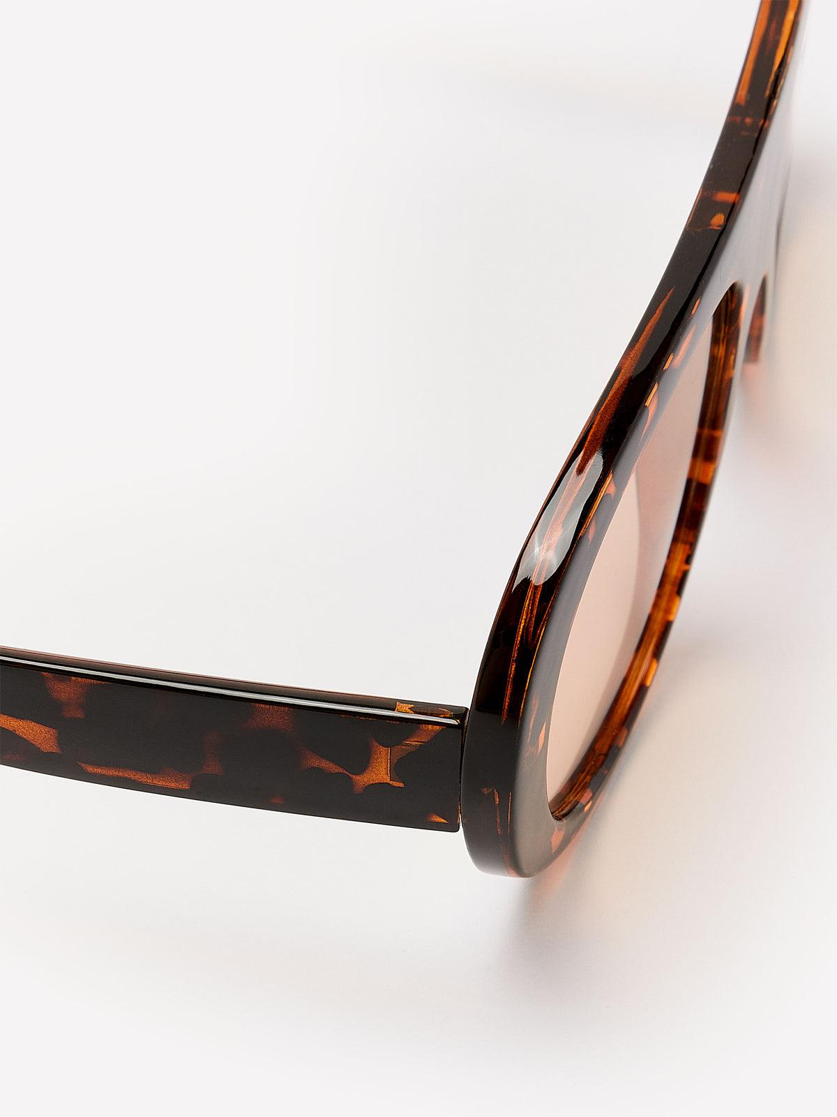 Oval Tortoise Sunglasses