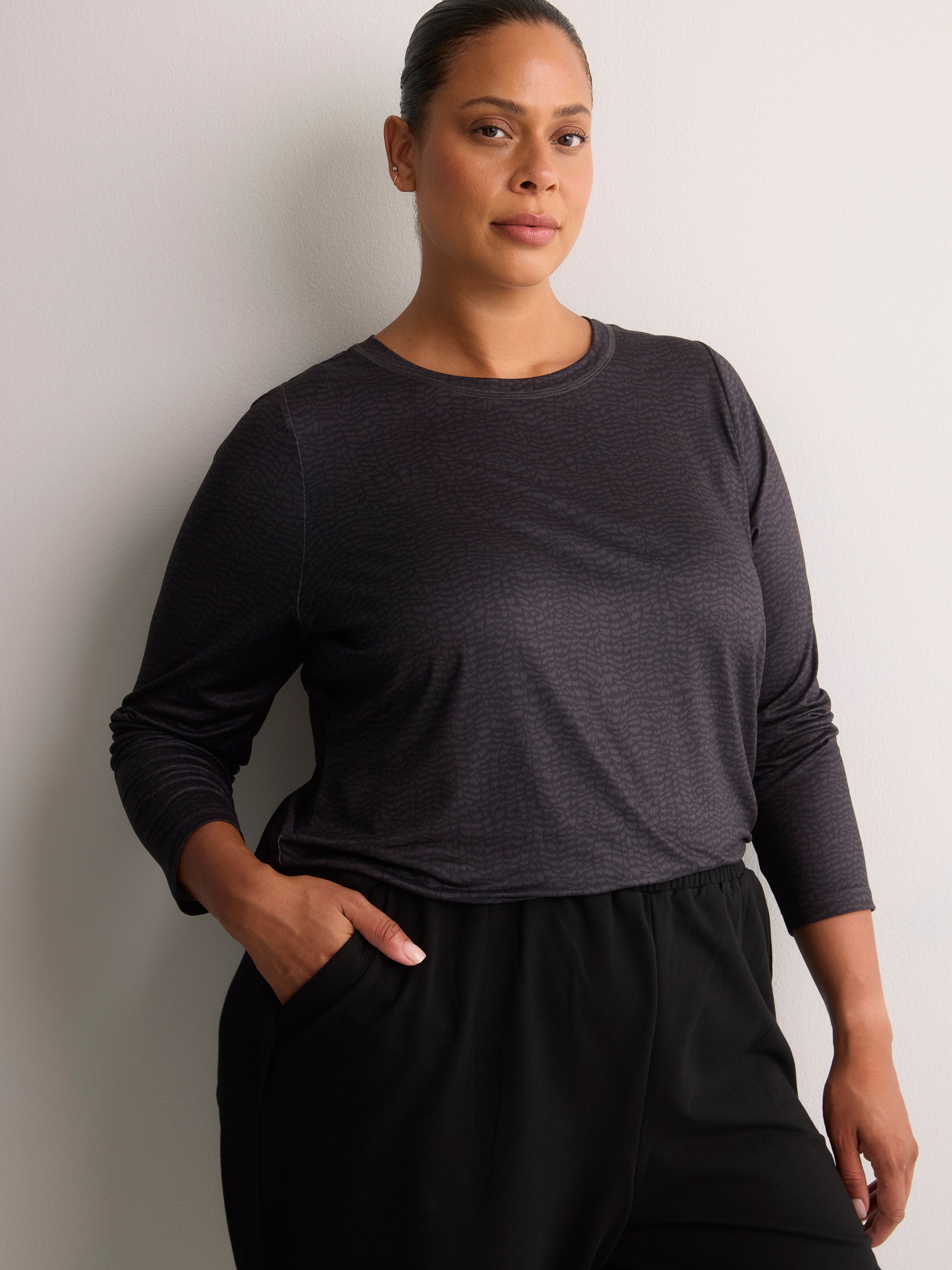 Responsible, Croco-Print Long-Sleeve T-Shirt with Back Insert - Active Zone