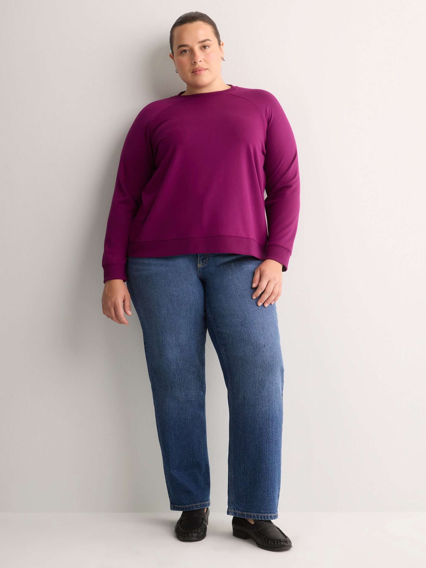 Loose French Terry Raglan-Sleeve Crew-Neck Sweatshirt