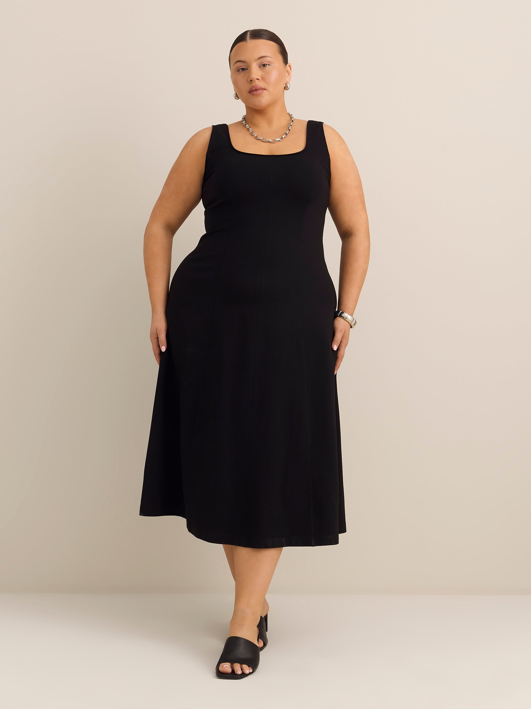 Robe midi sans manches avec encolure carrée - Addition Elle