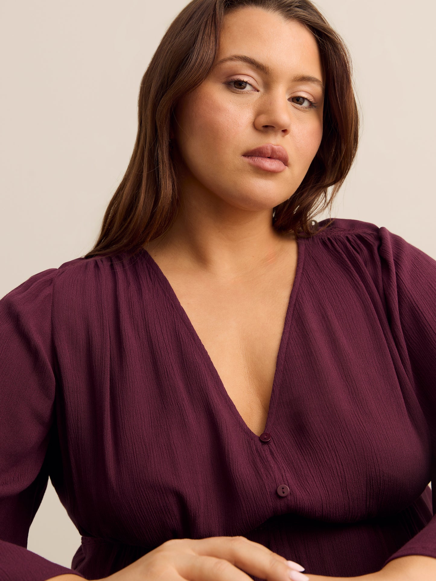 Blouse à col en V et manches amples avec ruban décoratif - Addition Elle