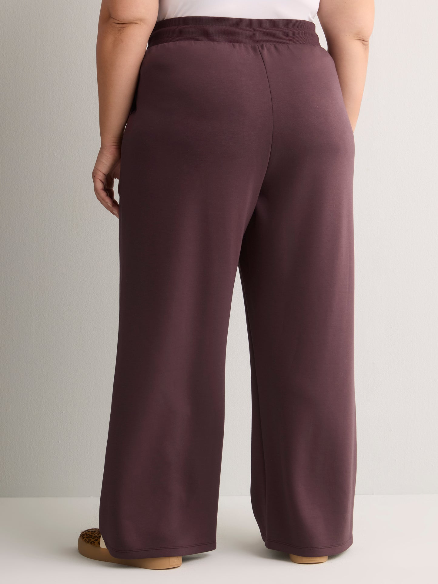 Responsible, Brown High-Rise Wide-Leg Pull-On Knit Pant - Active Zone