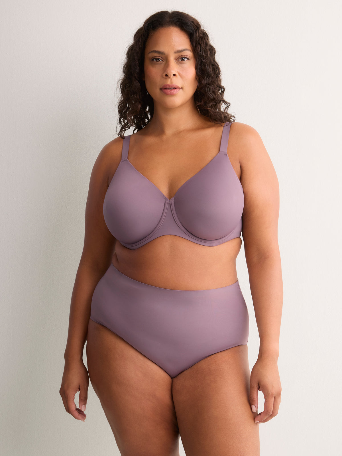 Essential Microfibre Lightly Padded Underwire T-Shirt Bra - tiVOGLIO