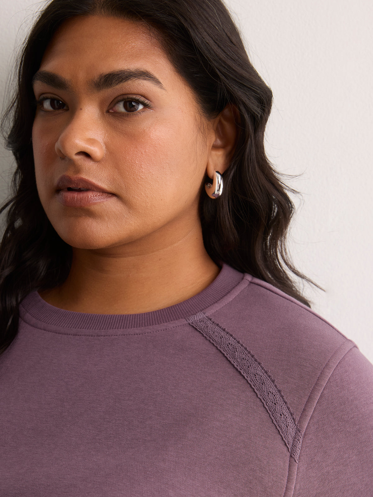 Loose Crew-Neck Fleece Sweatshirt with Long Balloon Sleeves