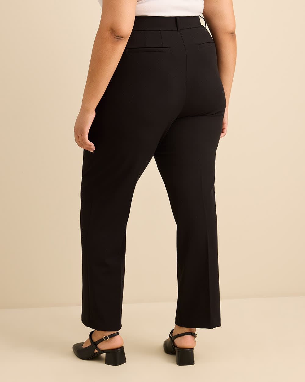 Curvy Straight-Leg Savvy II Pant