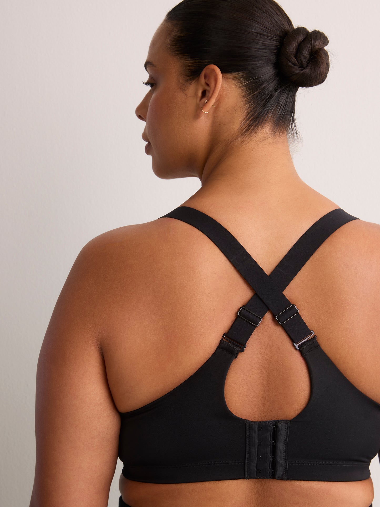 Medium Support Flex Wire Sports Bra - Active Zone