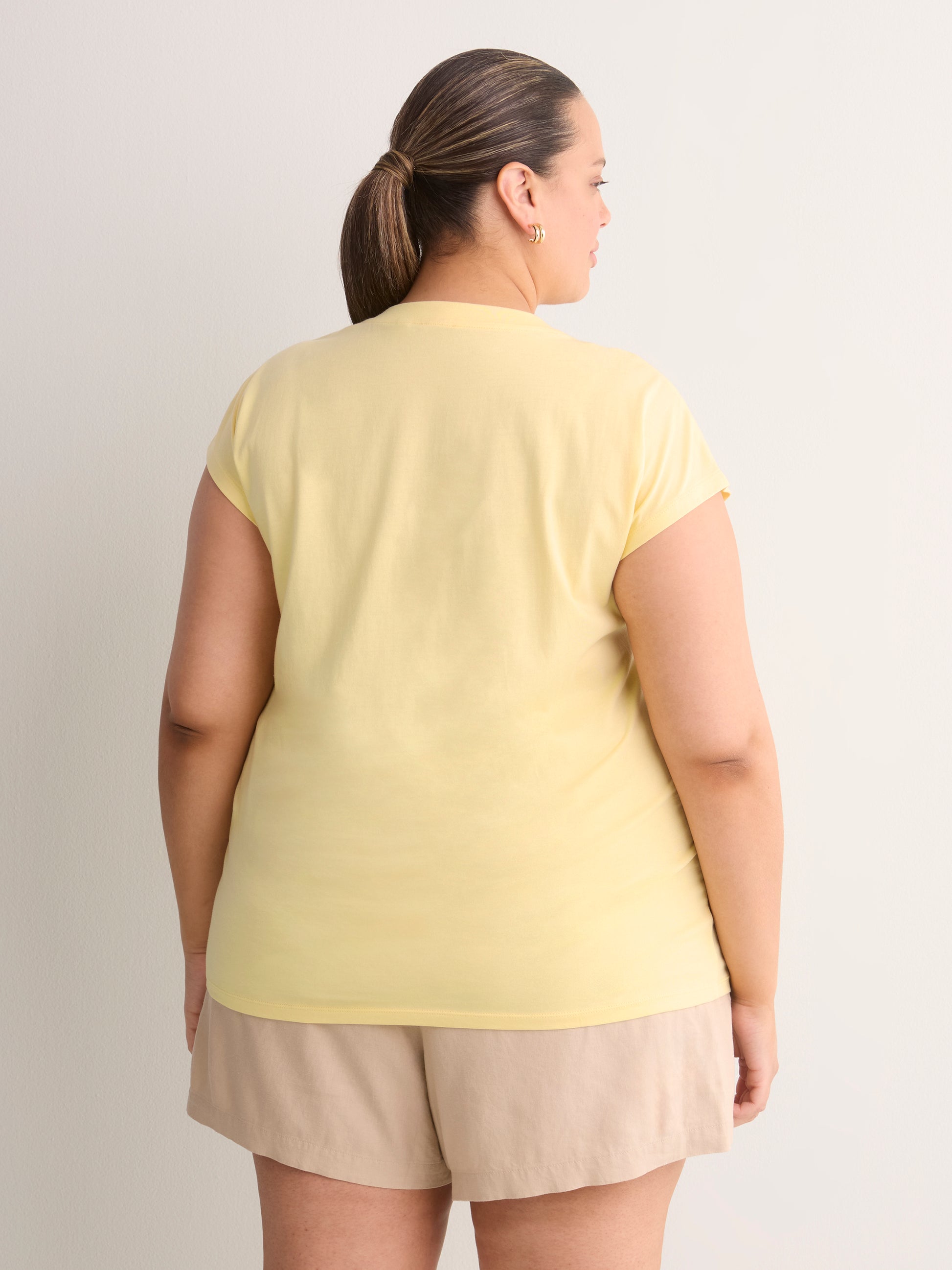 Straight-Fit Extended-Sleeve Crew-Neck Knit Top