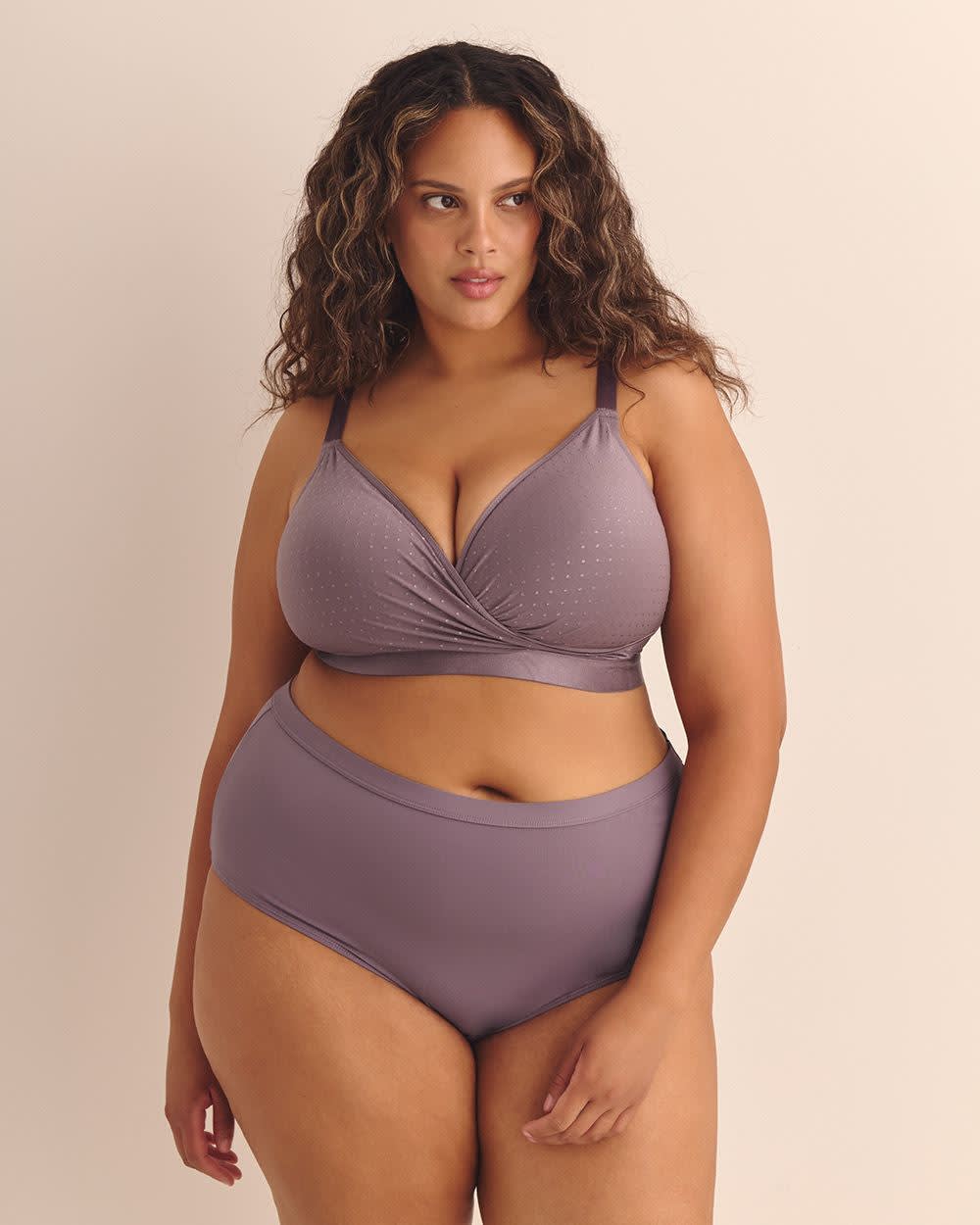 Soutien-gorge de détente rembourré rose, sans armatures - Déesse Collection