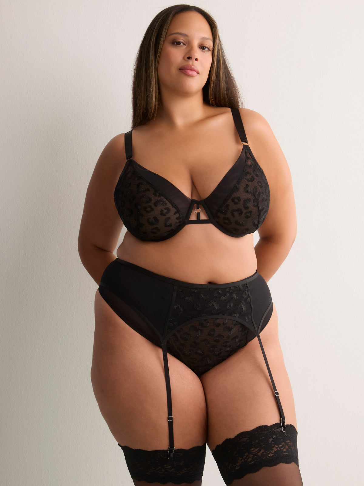 Sexy Black Unlined Plunge Bra with Cheetah Embroidery - Déesse Collection