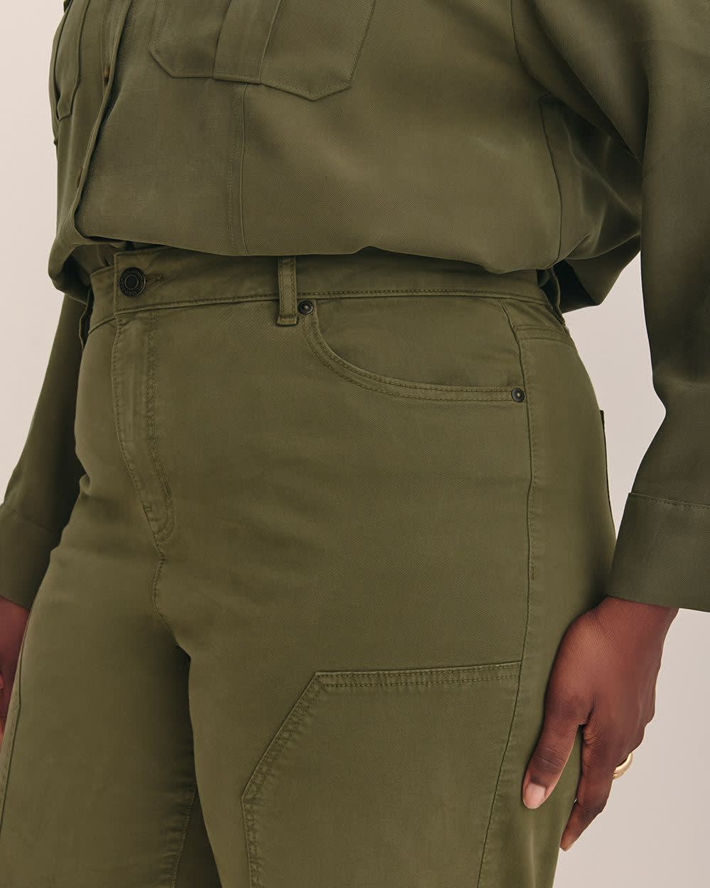 Pantalon en twill vert style ranch - Addition Elle