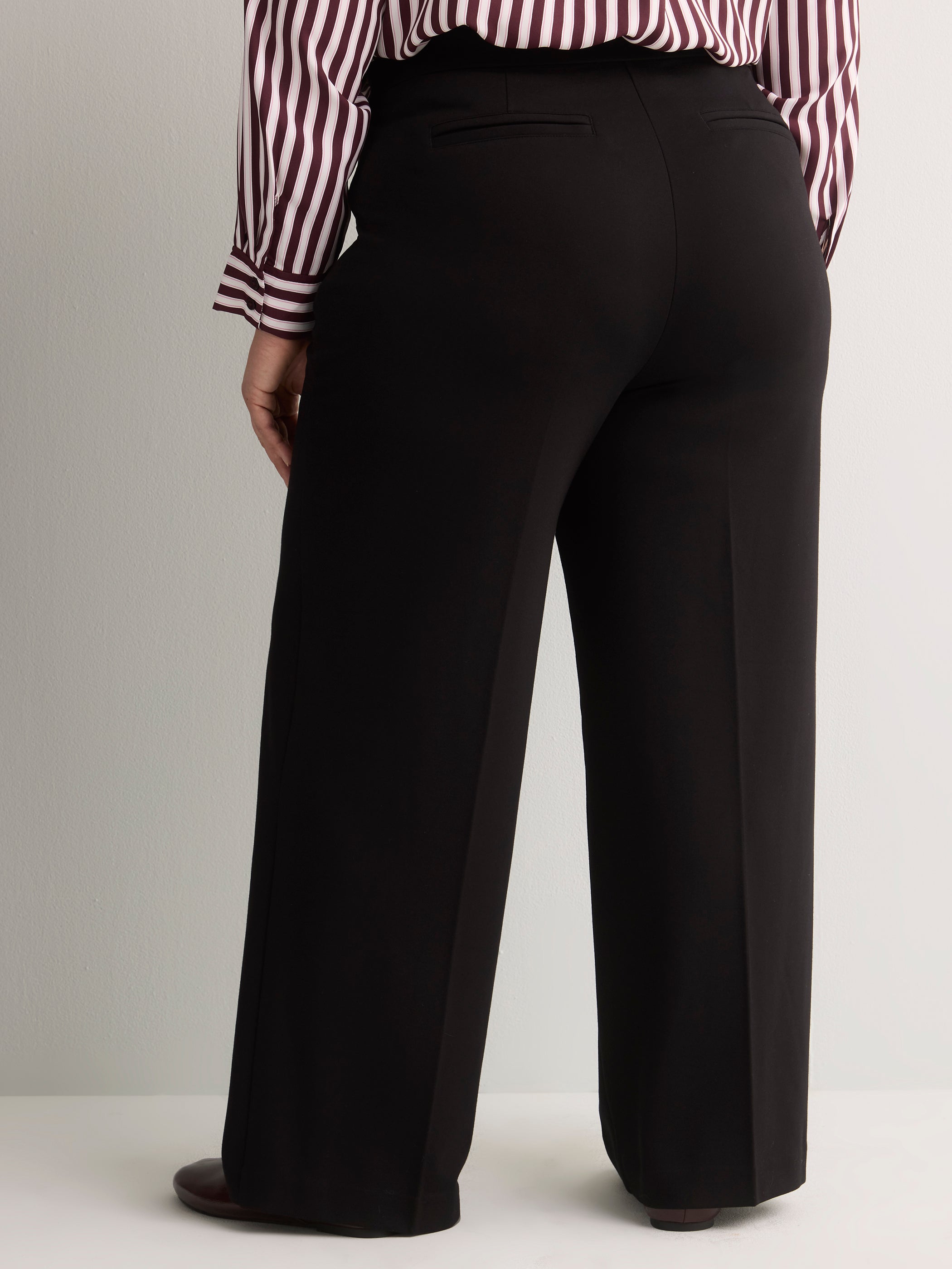 Petite, Black Ponte de Roma Wide-Leg Pant, Essential Pant