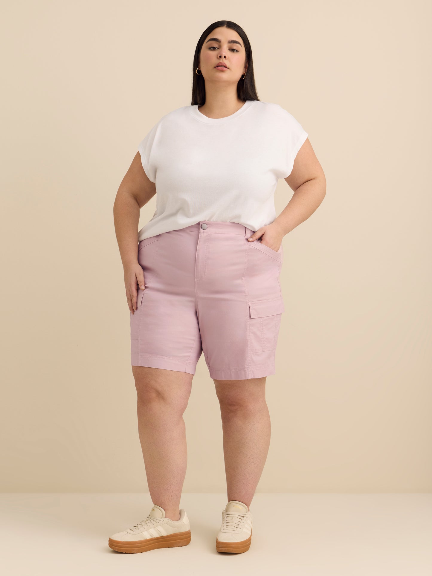 Bermuda uni avec poches cargo