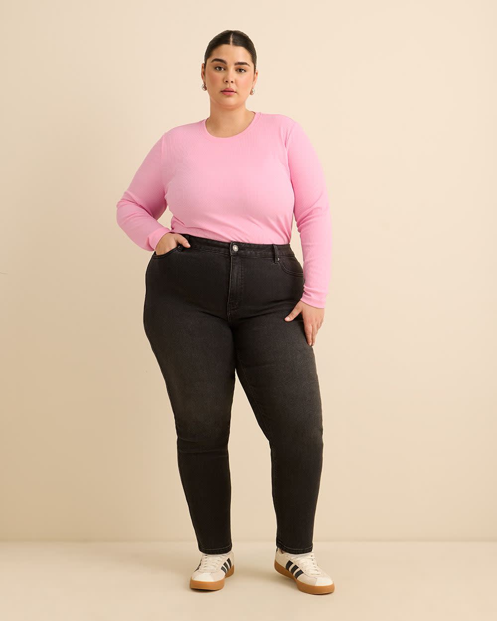 Boyfriend-Fit Ribbed Knit Tee - PENN. Essentials