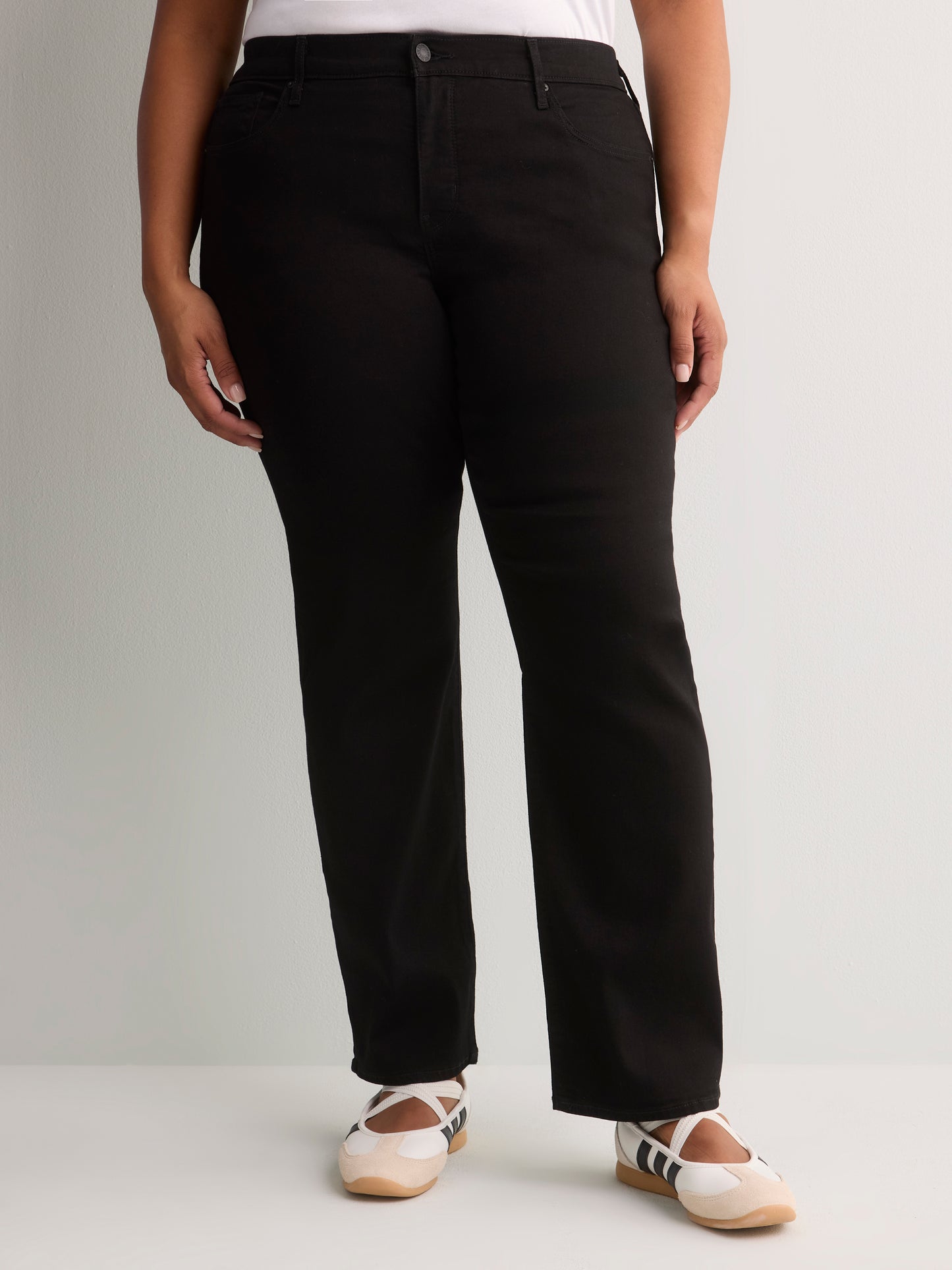 Black 314 Shaping Straight-Leg Jean - Levi's