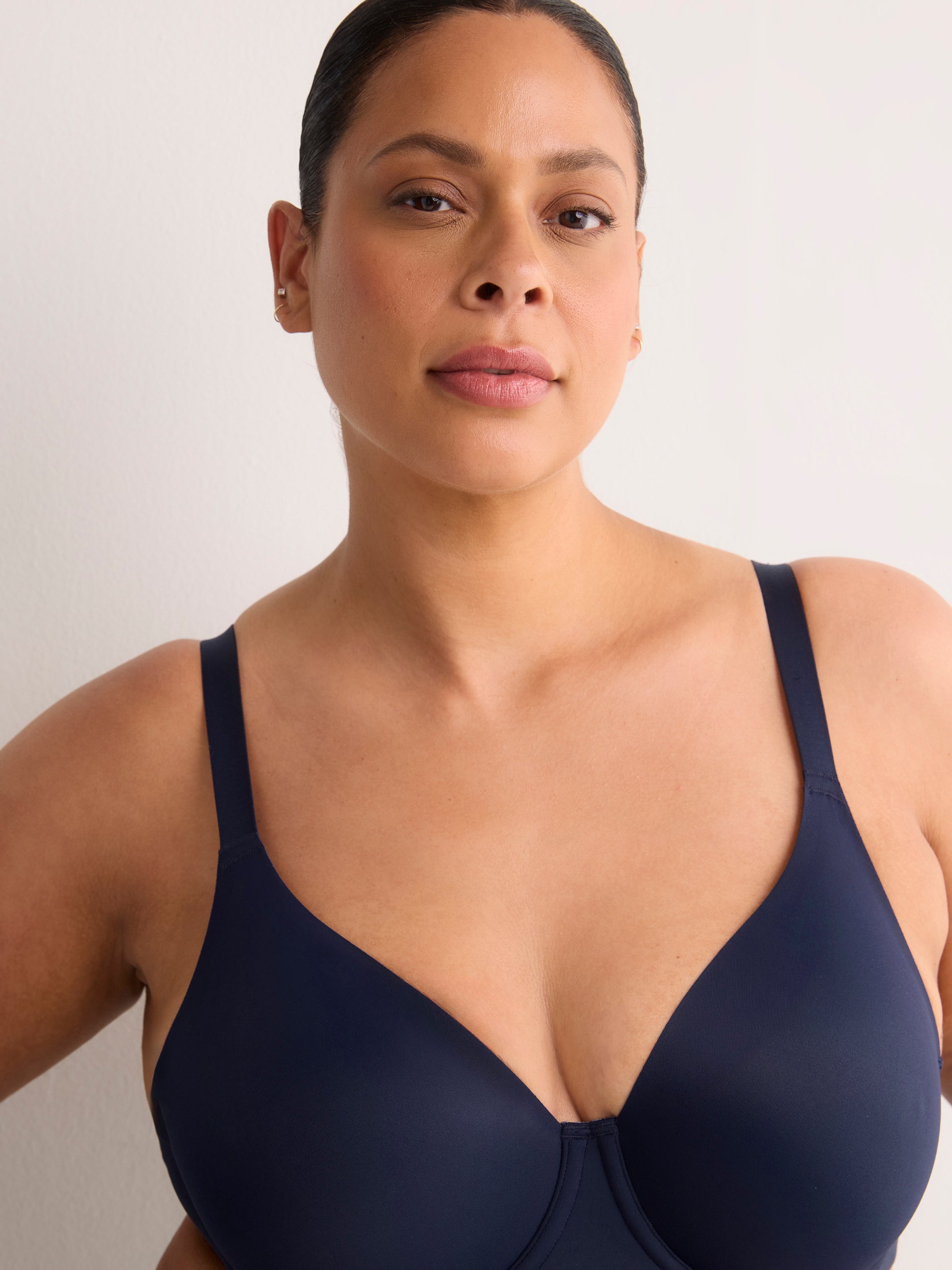 Second Skin Black Unlined Underwire Matte Bra - tiVOGLIO