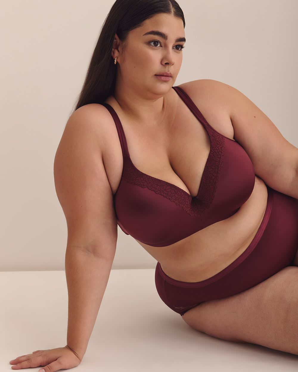 Culotte en satin avec maille, contrôle léger - Déesse Collection