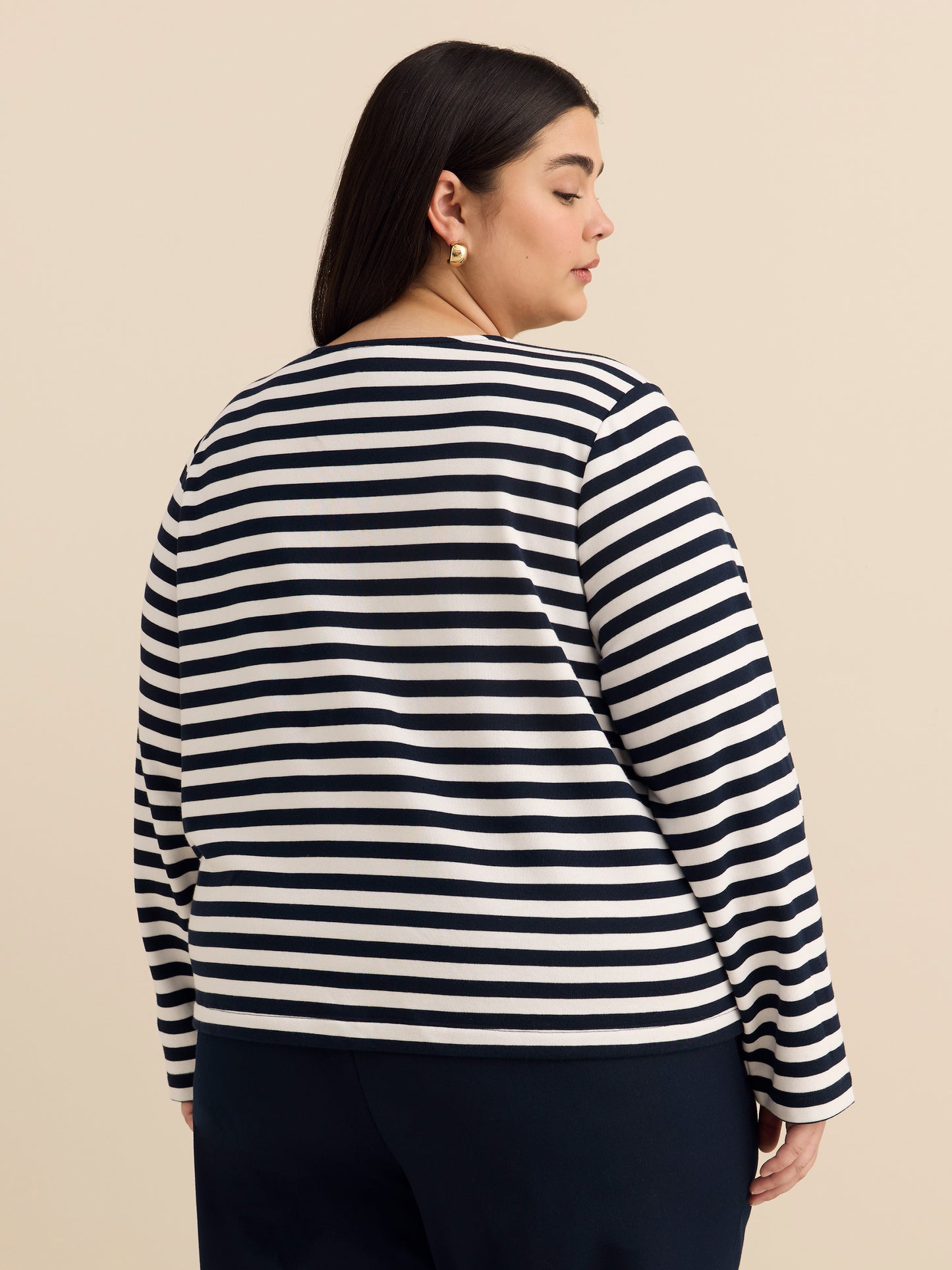 Button Up Short Cardigan with Pockets