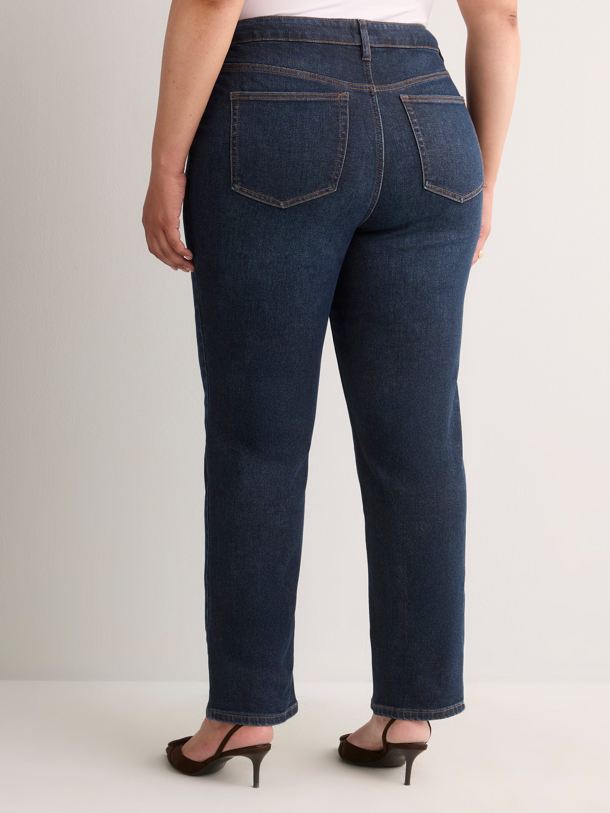 Classic-Fit Straight-Leg Jeans - d/C JEANS