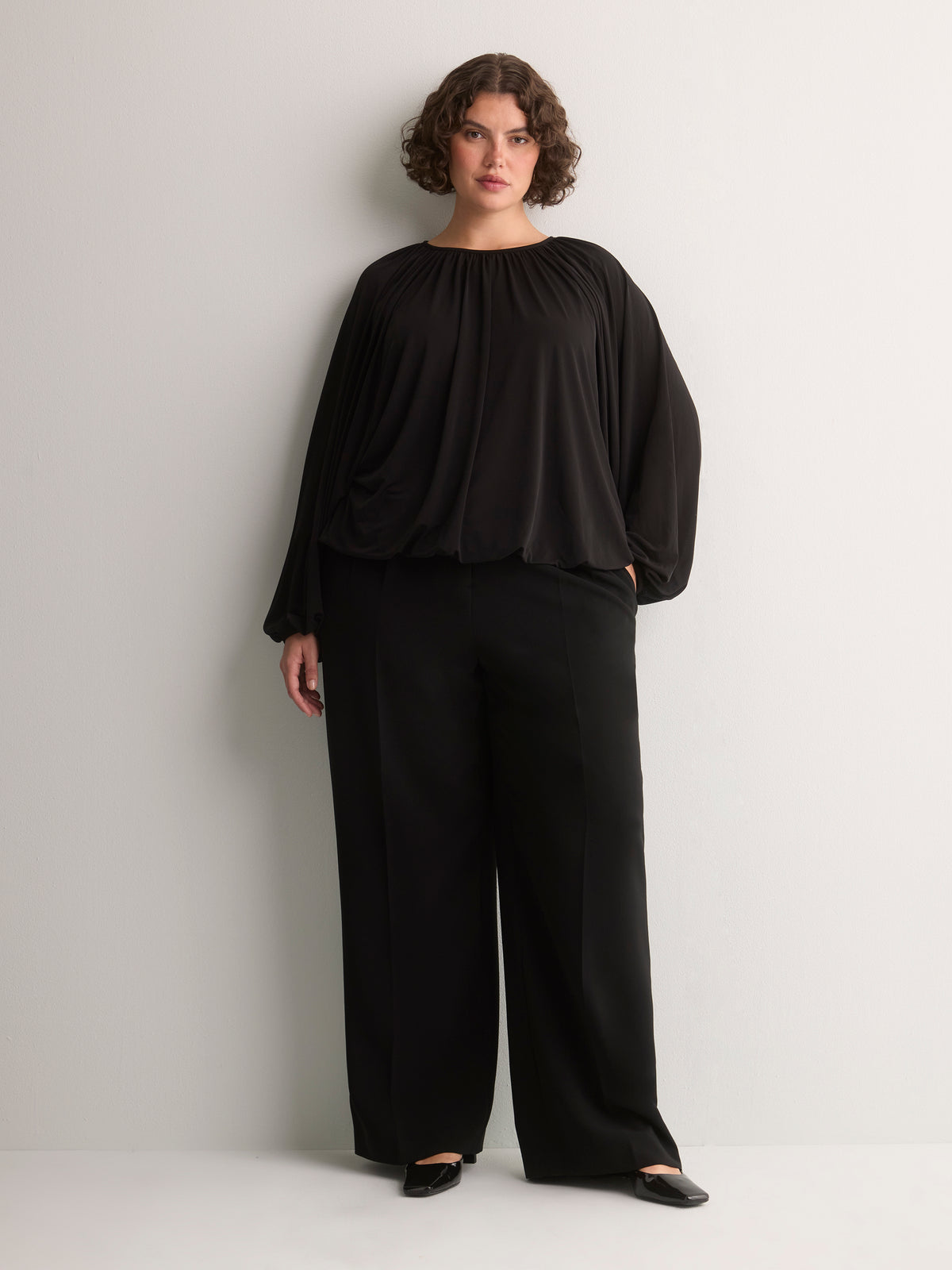 Short Loose-Fit Bubble-Hem Knit Top