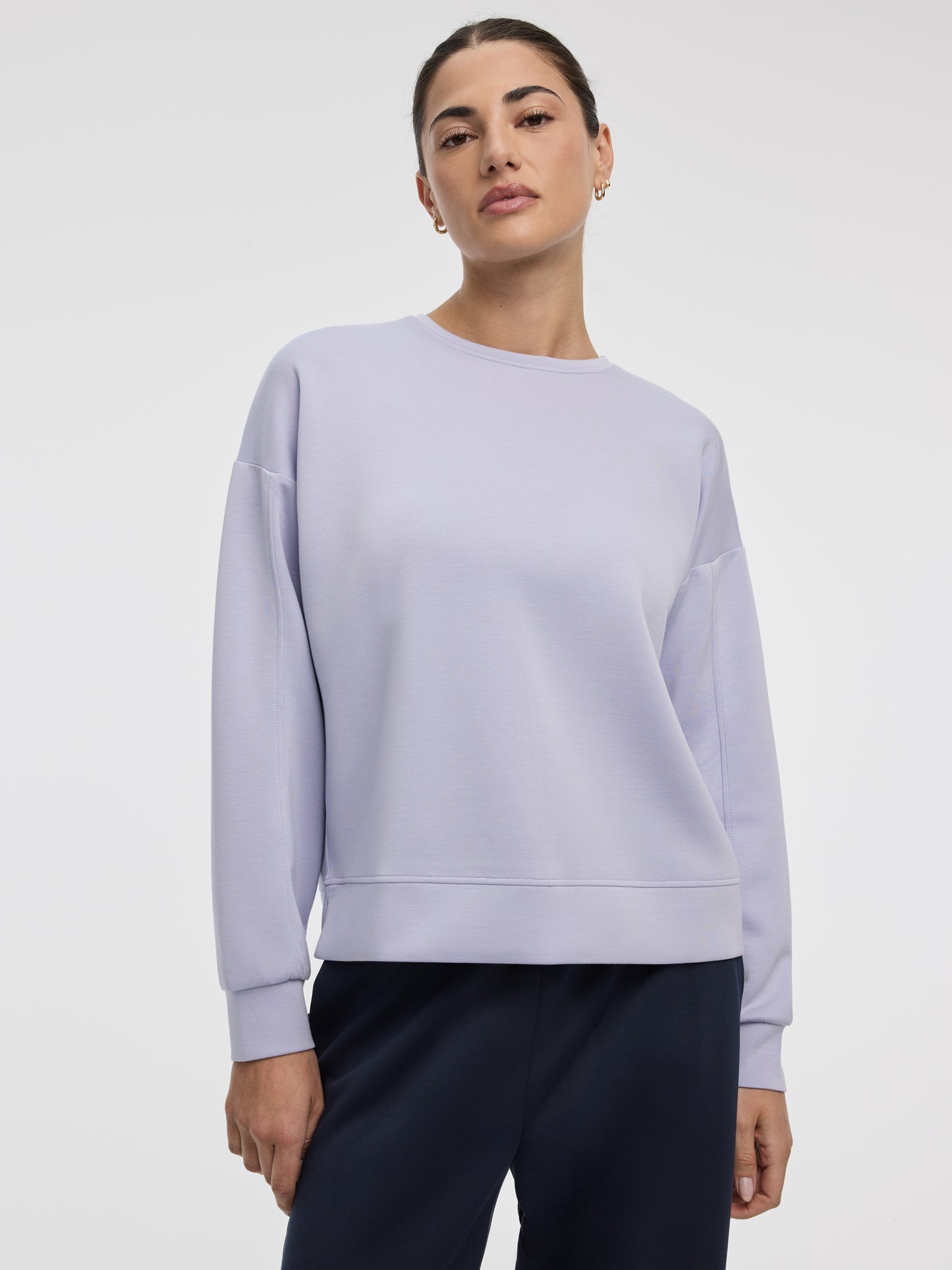 Crew-Neck Sweatshirt - HYLUX Hyba