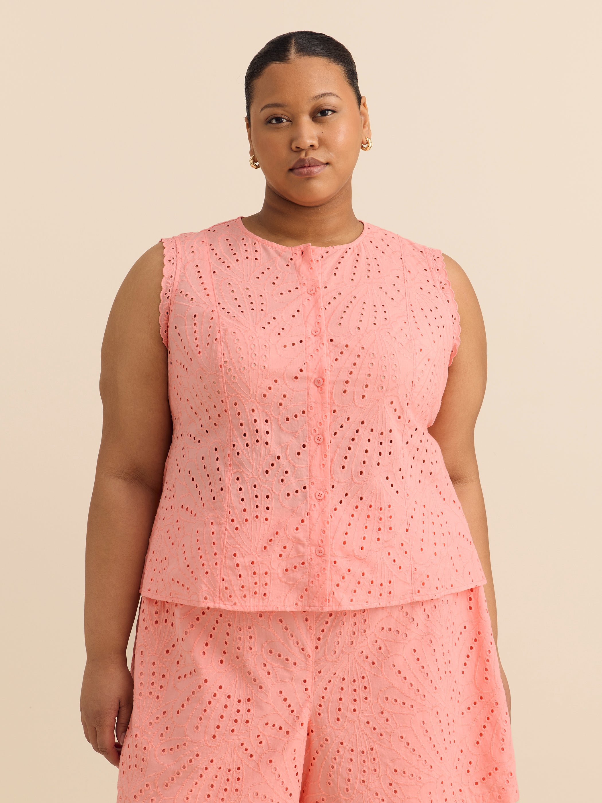 Peach Sleeveless Buttoned Down Eyelet Blouse