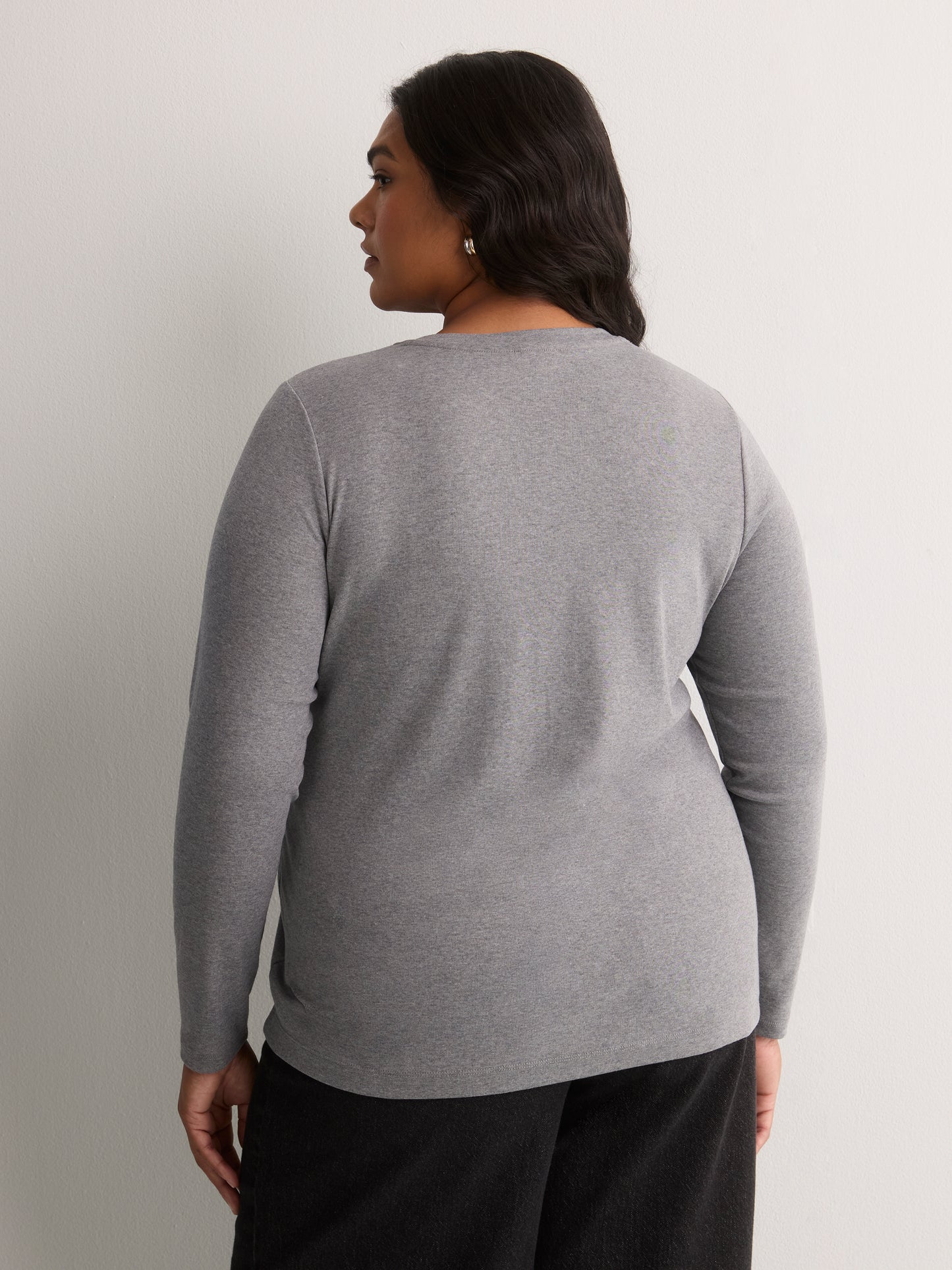 Fitted Long-Sleeve Rib Knit Tee