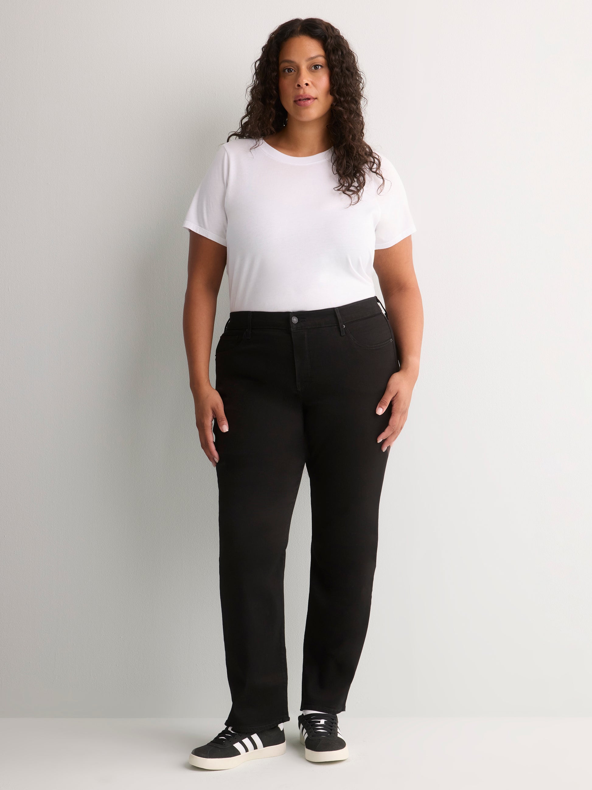 Black 314 Shaping Straight-Leg Jean - Levi's