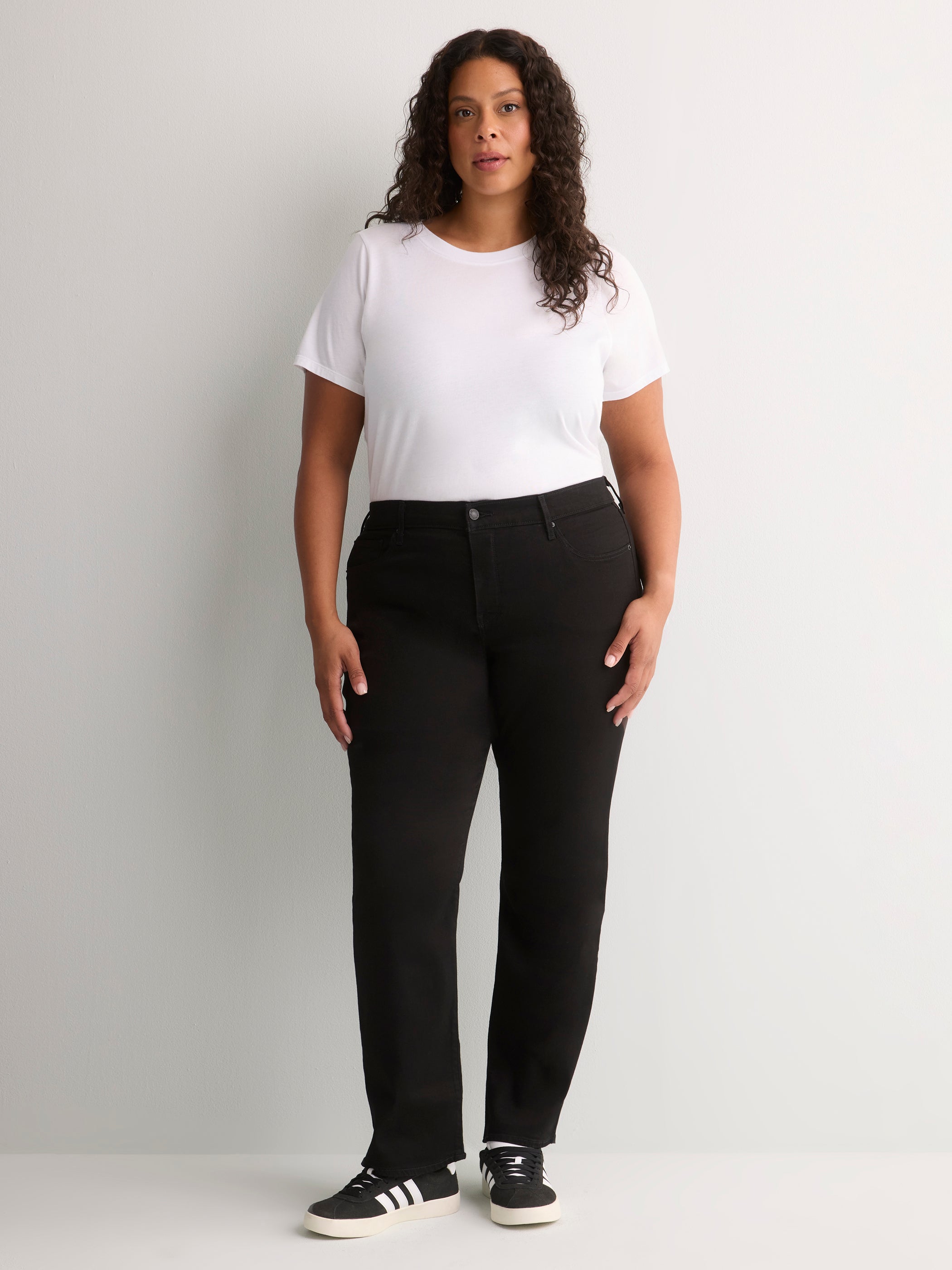 Black 314 Shaping Straight-Leg Jean - Levi's