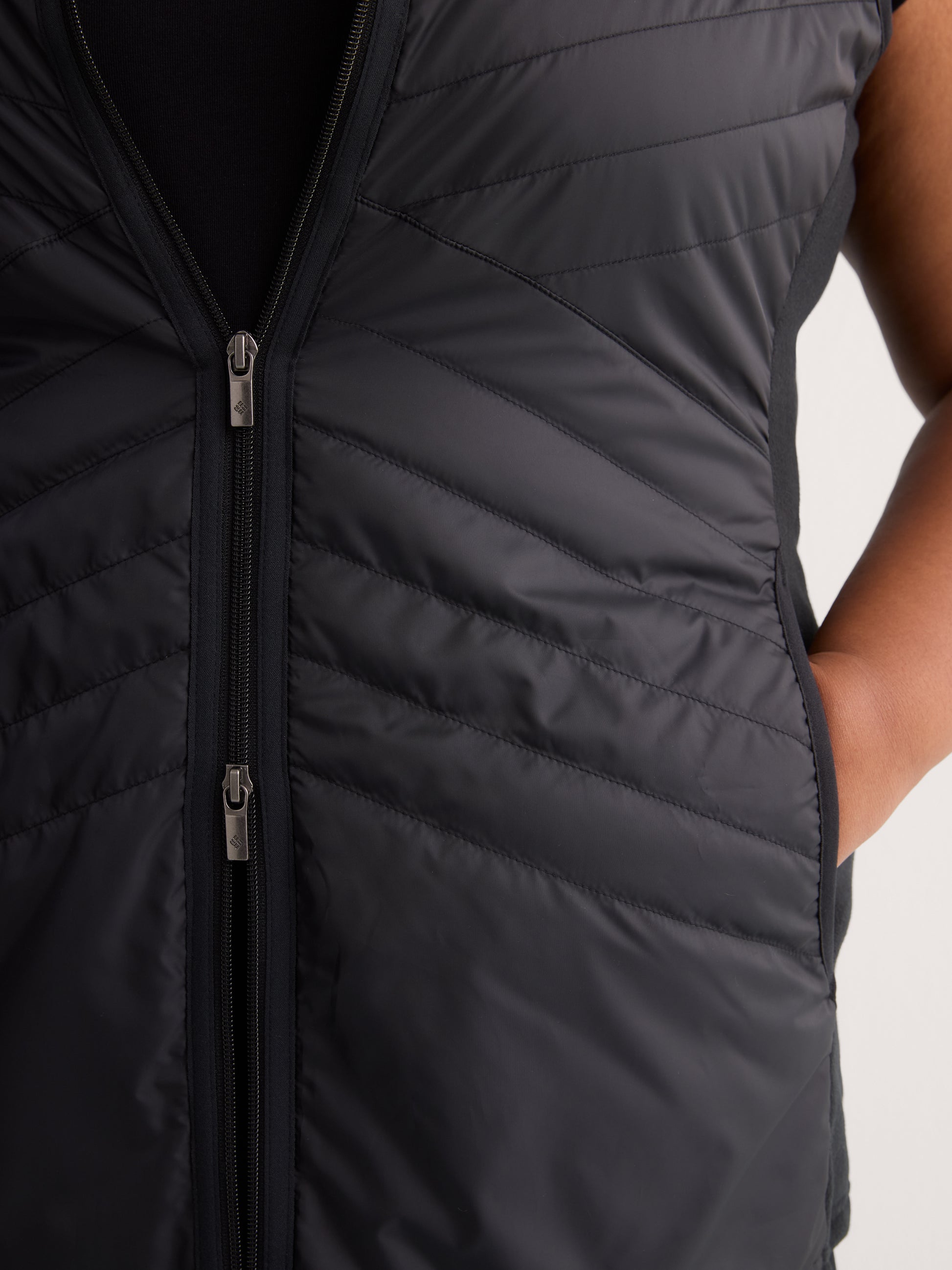 Mix It Around Long Vest II - Columbia
