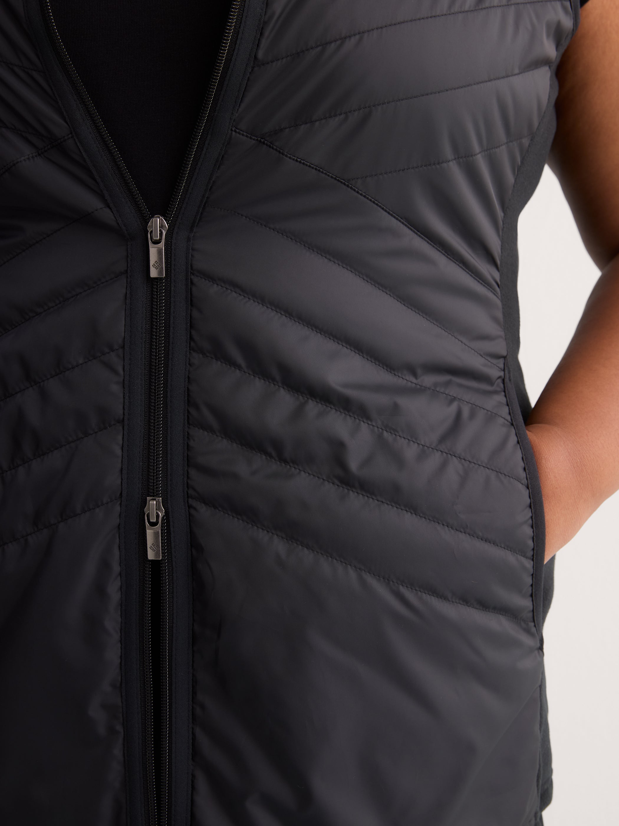 Mix It Around Long Vest II - Columbia