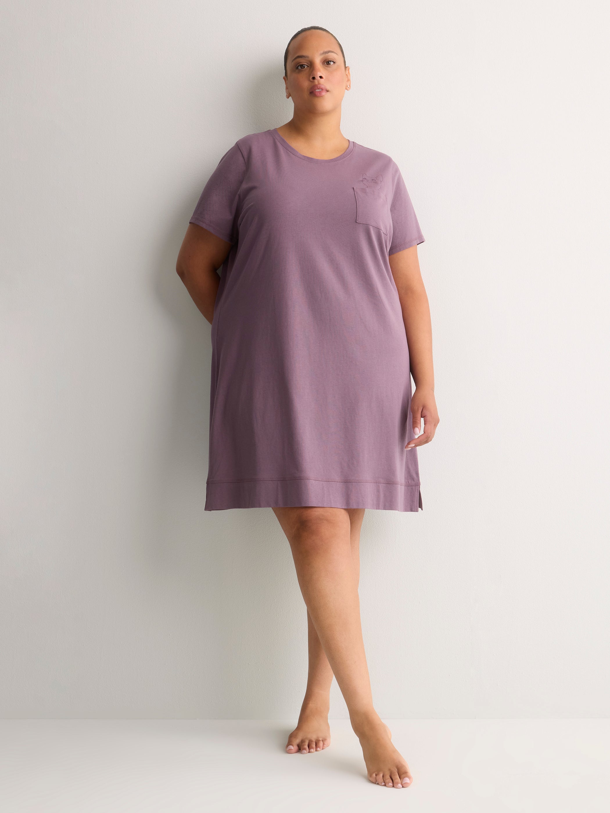 Plum Cotton Short-Sleeve Sleepshirt with Cat Chest Pocket - tiVOGLIO