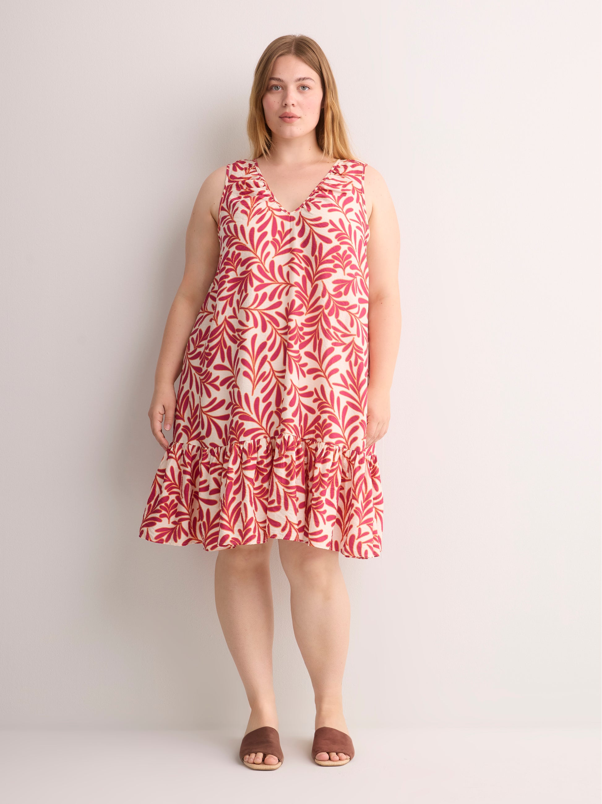 Sleeveless V-Neck Pull-On Swing Dress