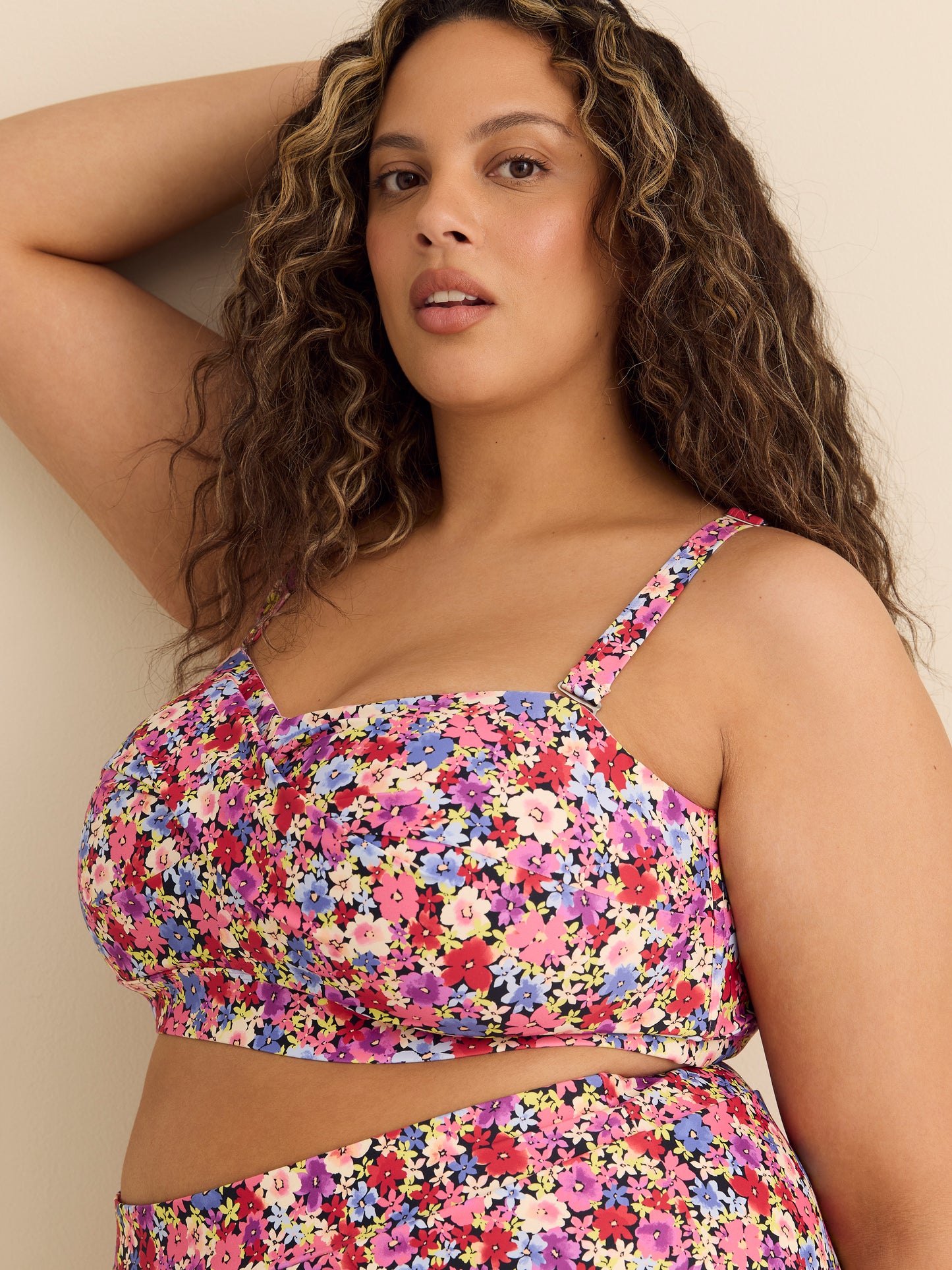 Haut de bikini bandeau torsadé fleuri