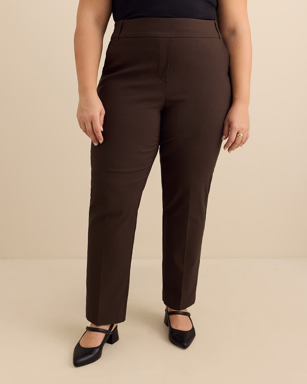 Savvy Fit Straight-Leg Pant