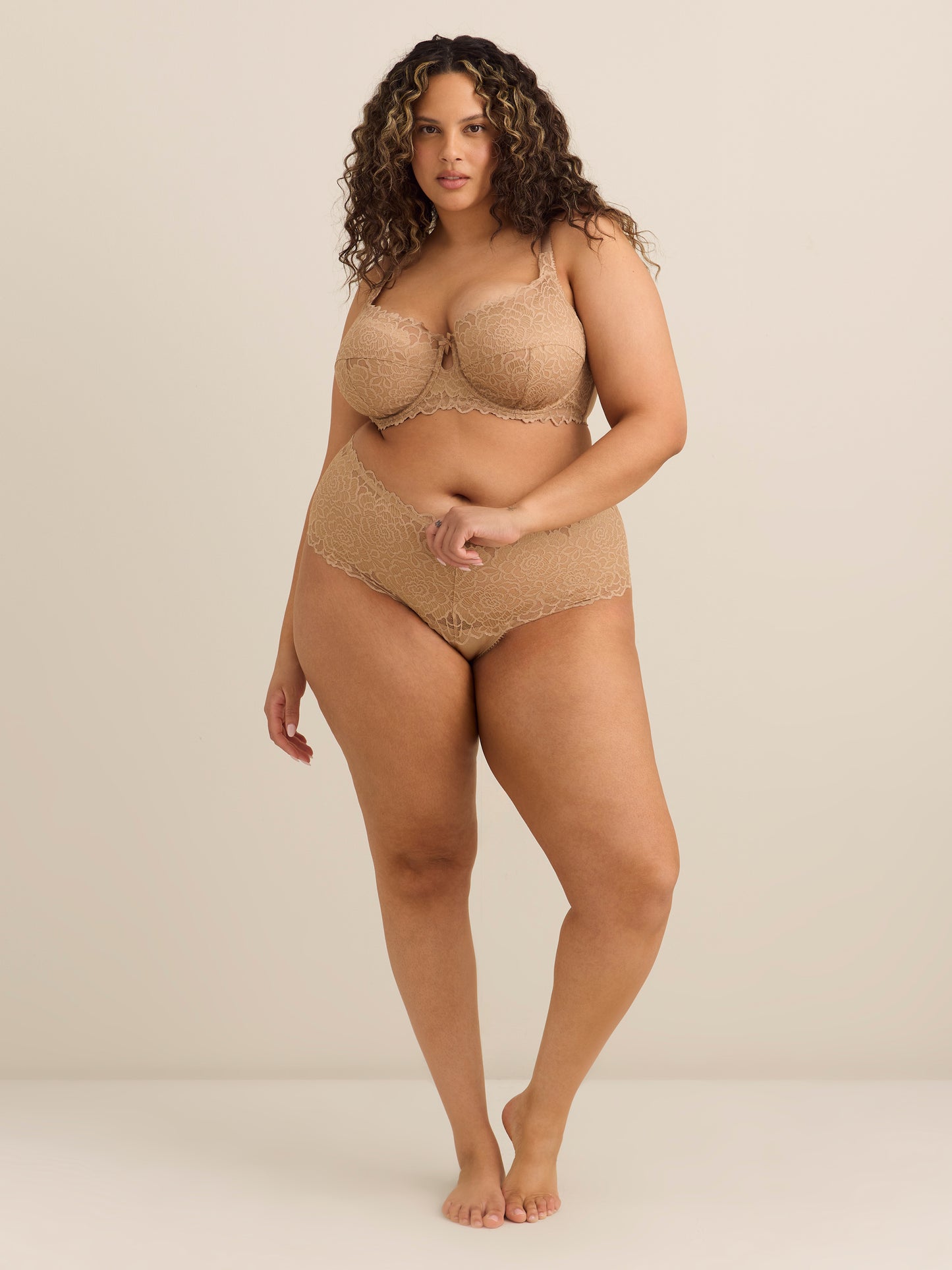 Lace Full Brief - Déesse Collection