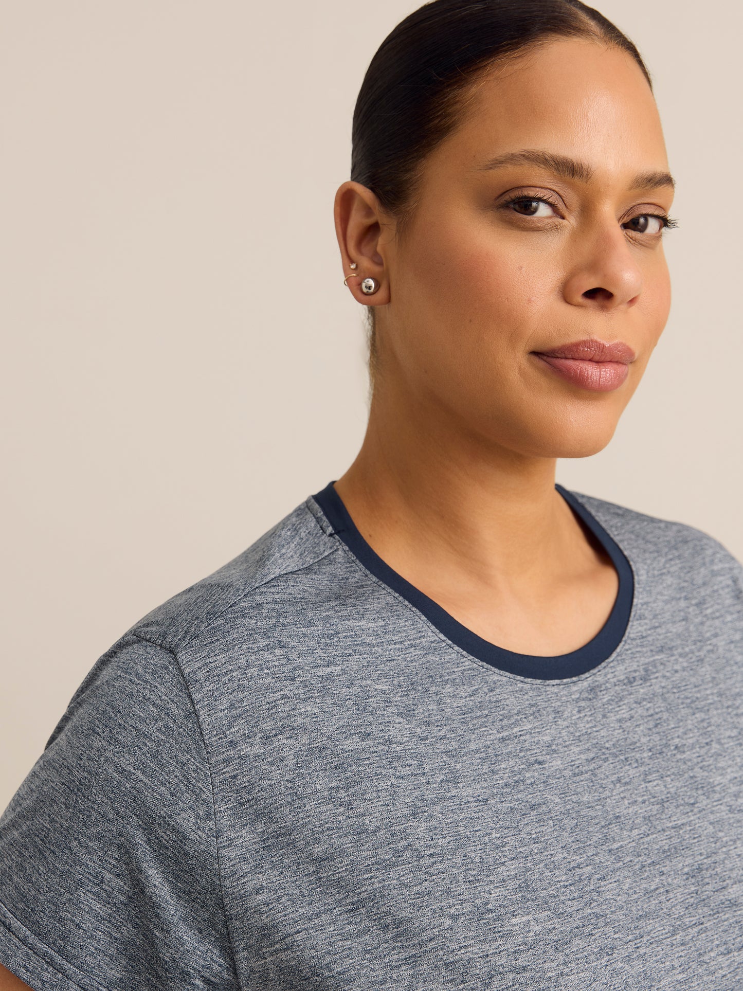 Bluevista Hill Crewneck Tee - Columbia