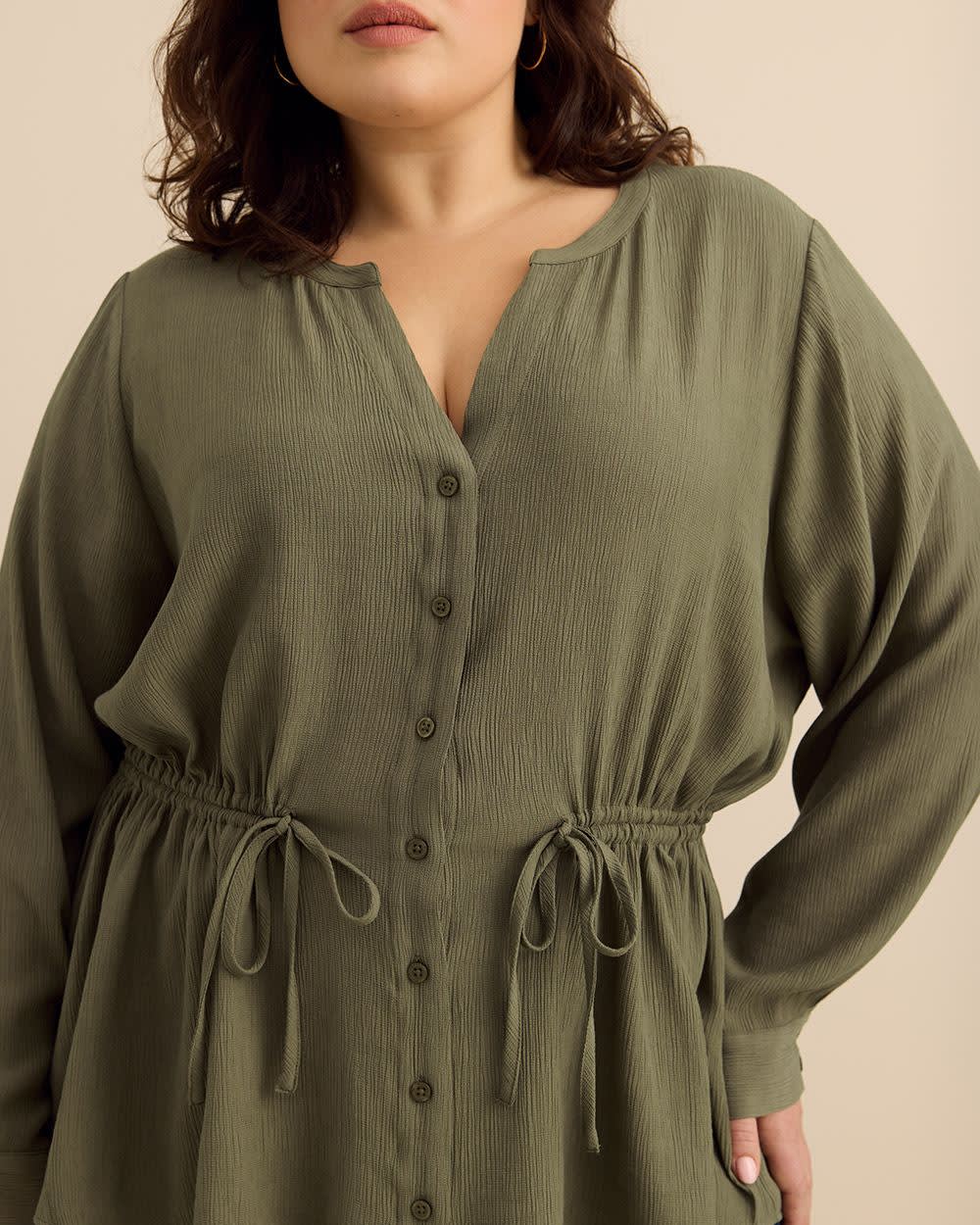 Chemisier avec cordon de serrage à la taille