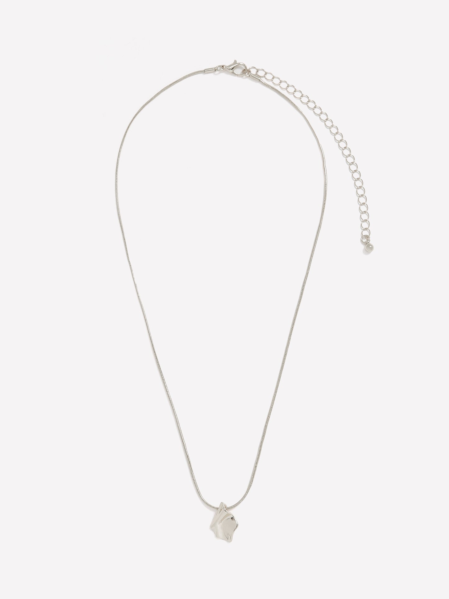 Short Dainty Necklace with Hammered Pendant