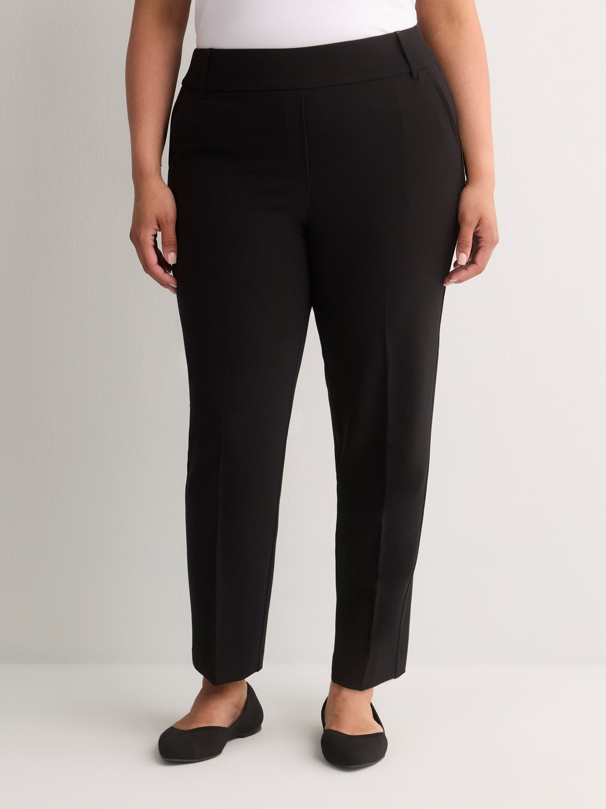 Petite, Black Slim-Leg Savvy II Pull-On Pant