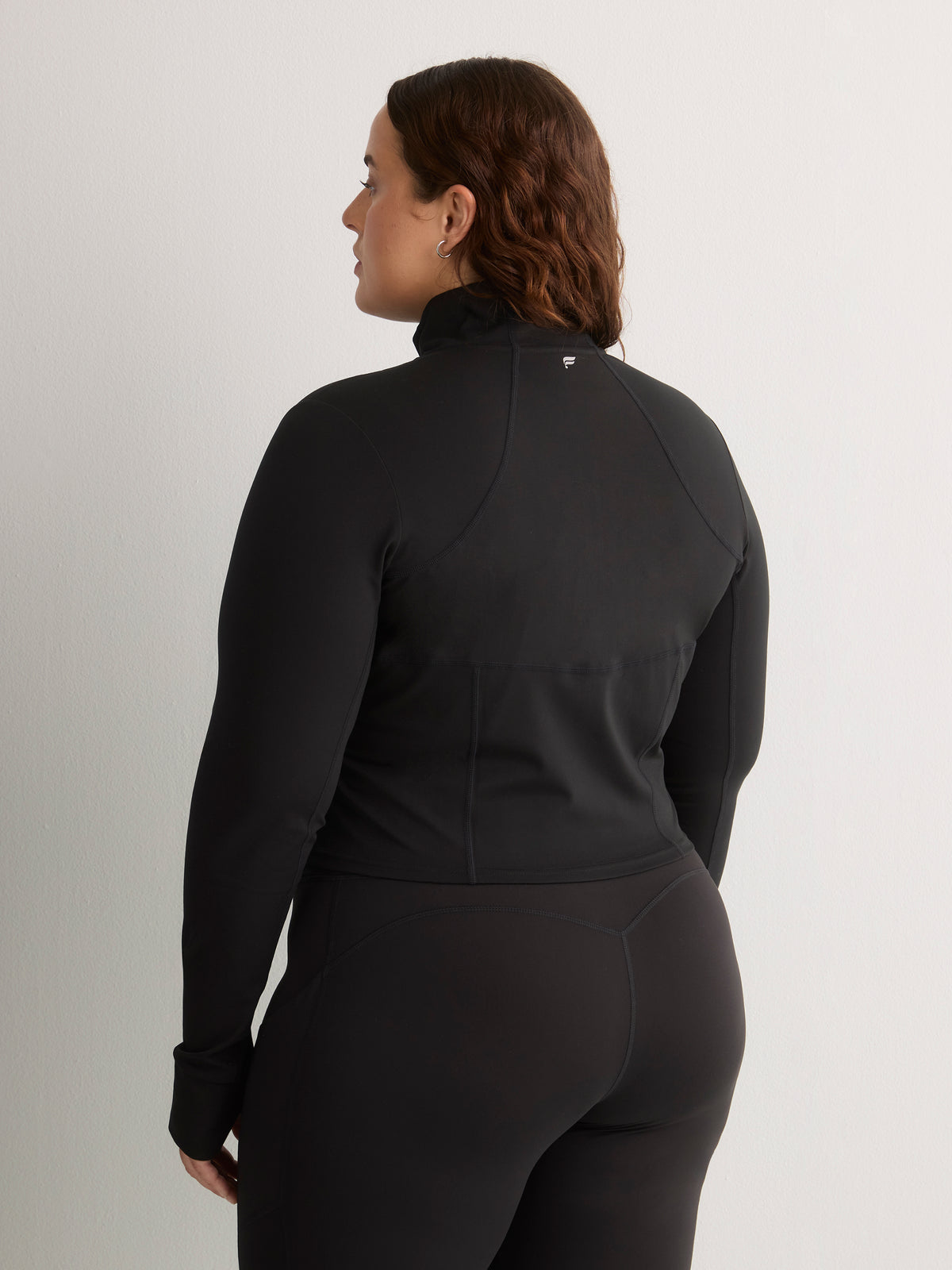 Black Mock-Neck Perfect Storm Cropped Training Jacket - Fabletics