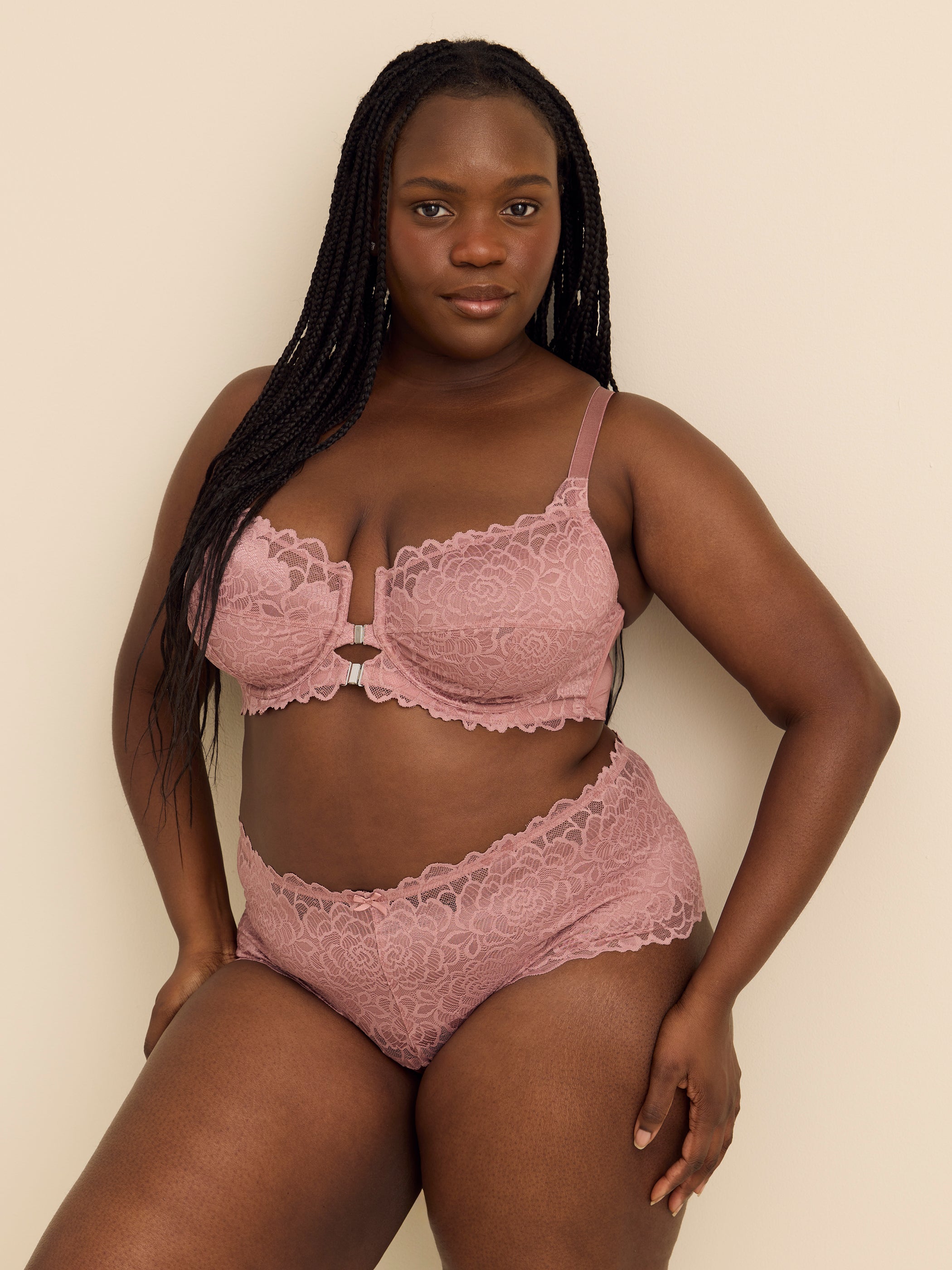 Culotte classique avec bordure en dentelle - Déesse Collection