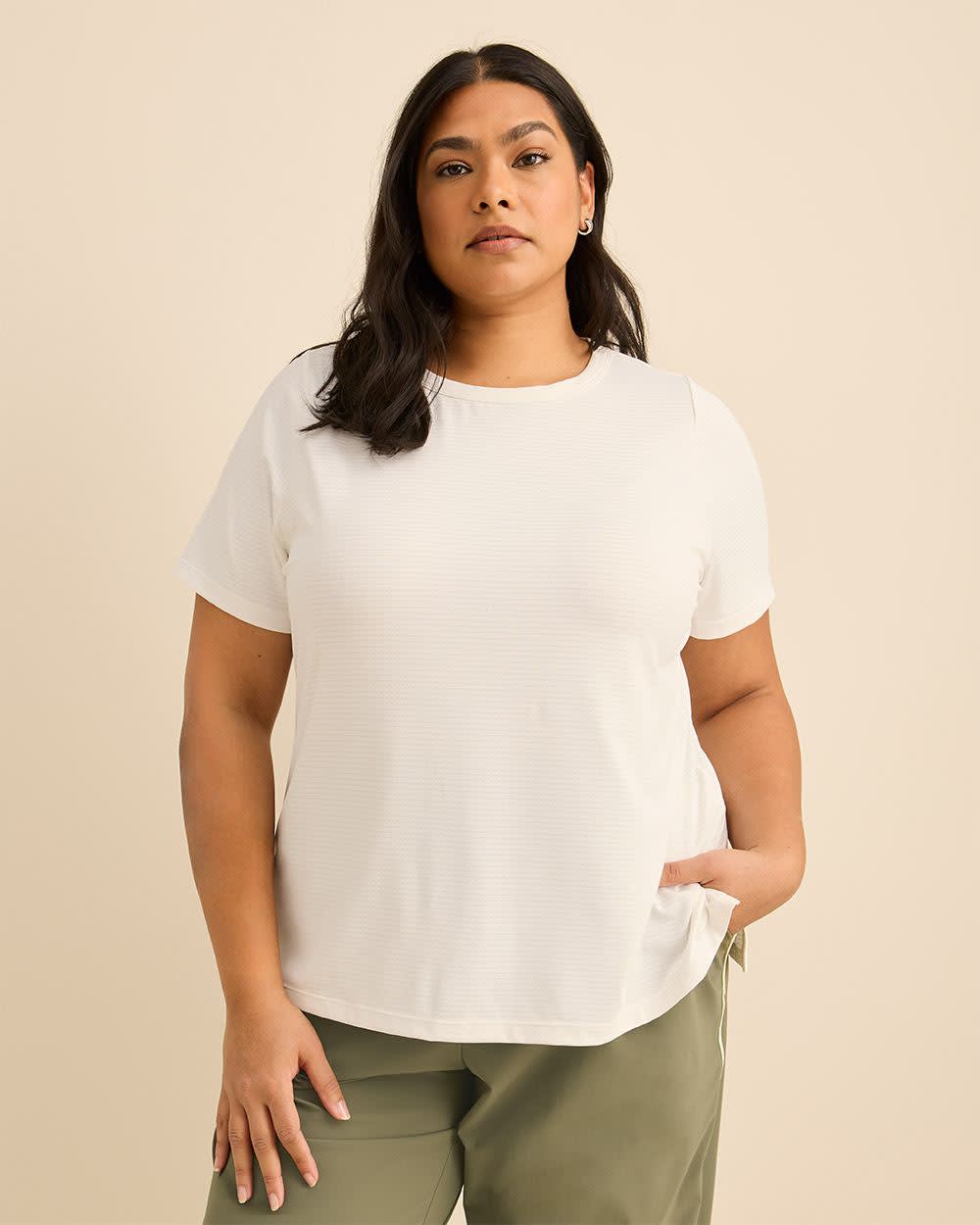 Crewneck T-Shirt with Side Slits - Active Zone