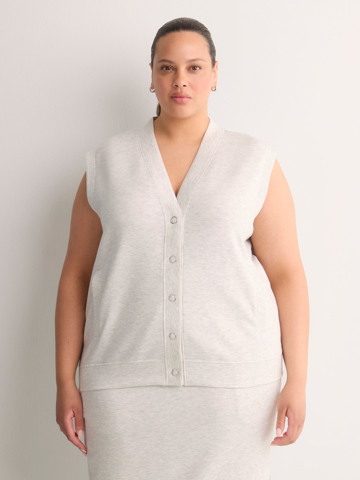 Sleeveless Knit Cardigan - Active Zone