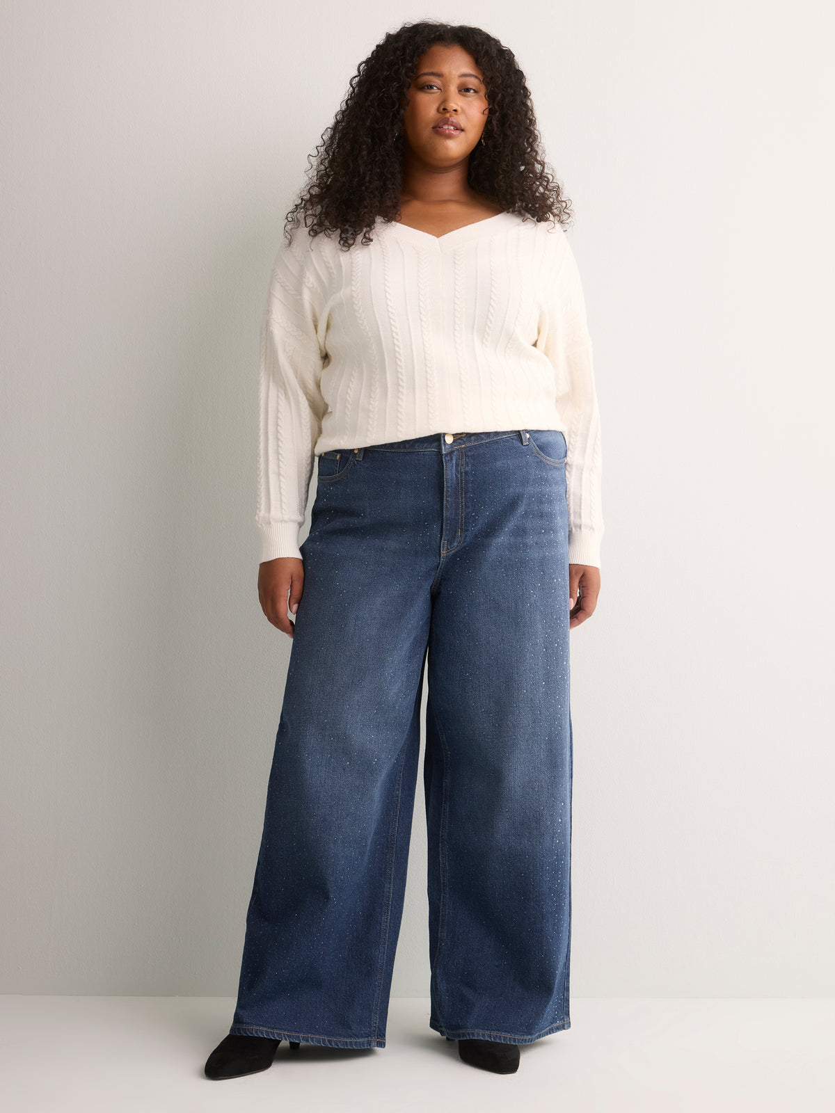 Classic-Fit High-Rise Wide-Leg Embellished Jean - d/C jeans