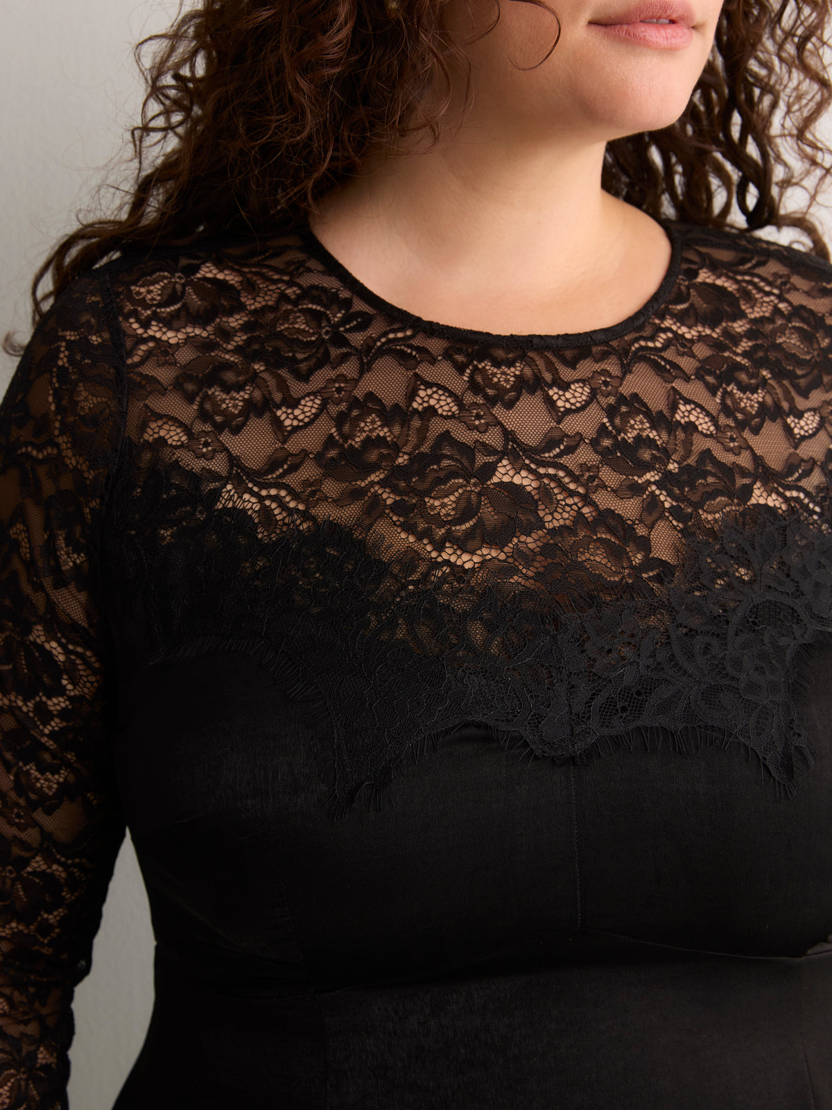 Black Crew-Neck Satin and Lace Maxi Dress - Addition Elle